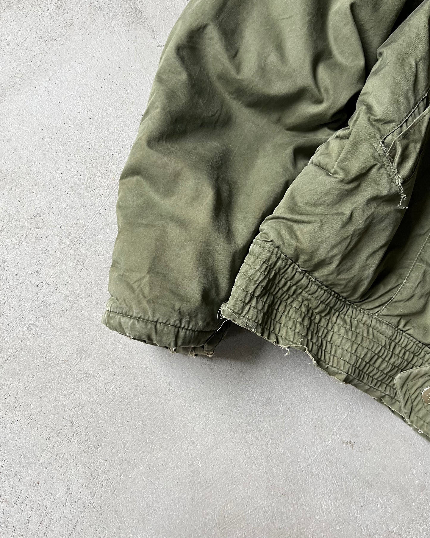 1960s - Distressed Green French Air Force Jacket - S/M