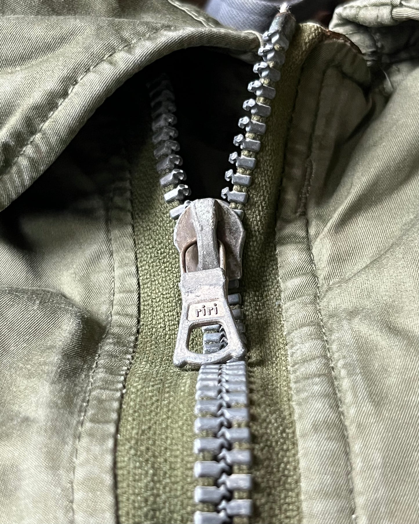 1960s - Distressed Green French Air Force Jacket - S/M