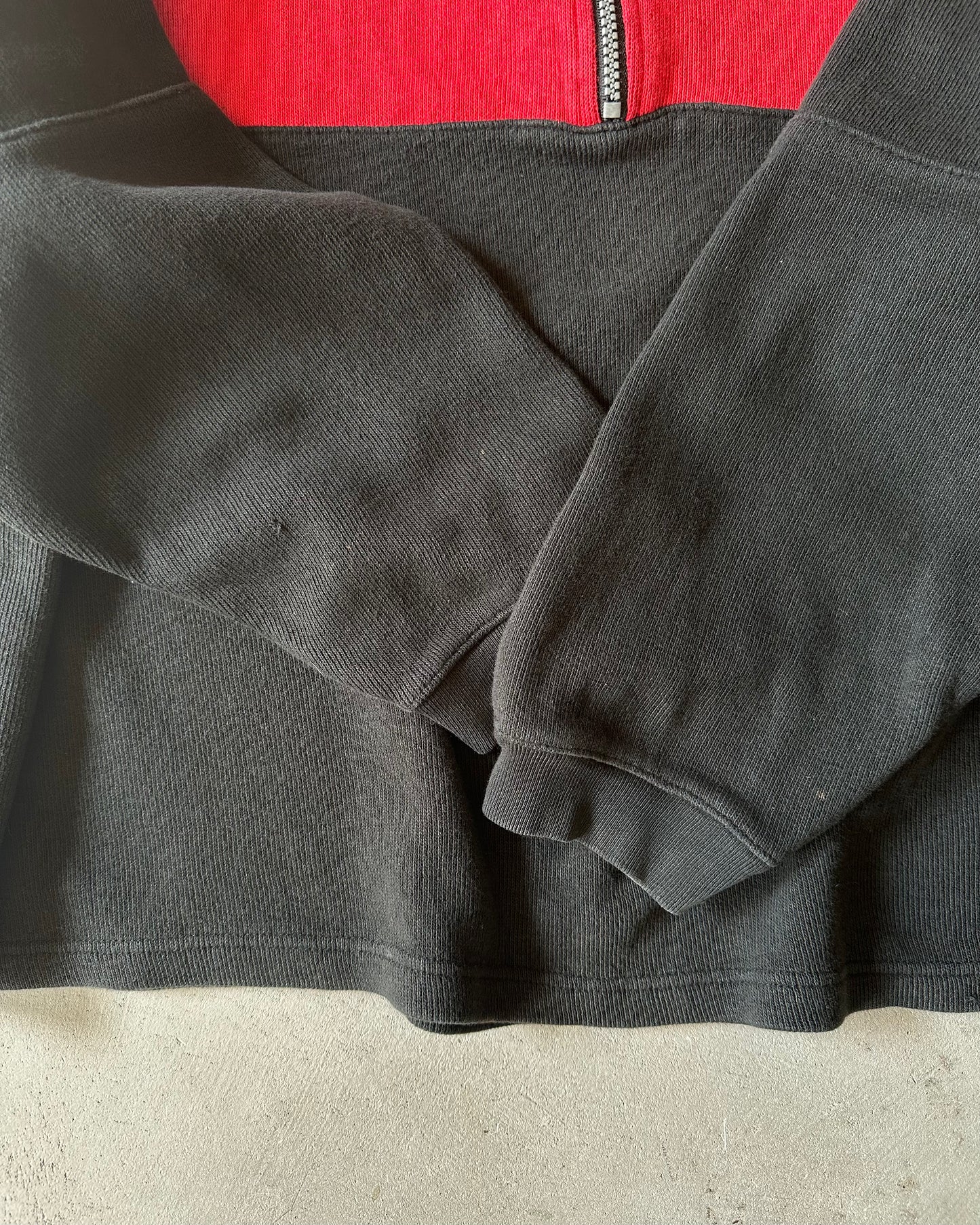 1990s - Black/Red Marlboro 1/4 Zip Sweatshirt - L