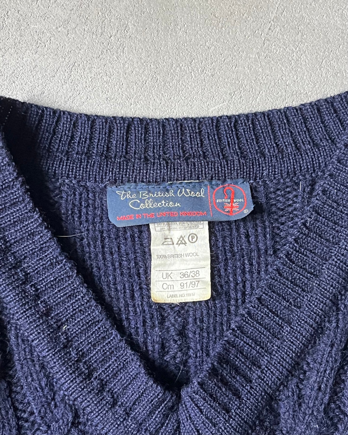 1990s - Dark Navy Cableknit Wool Sweater - M