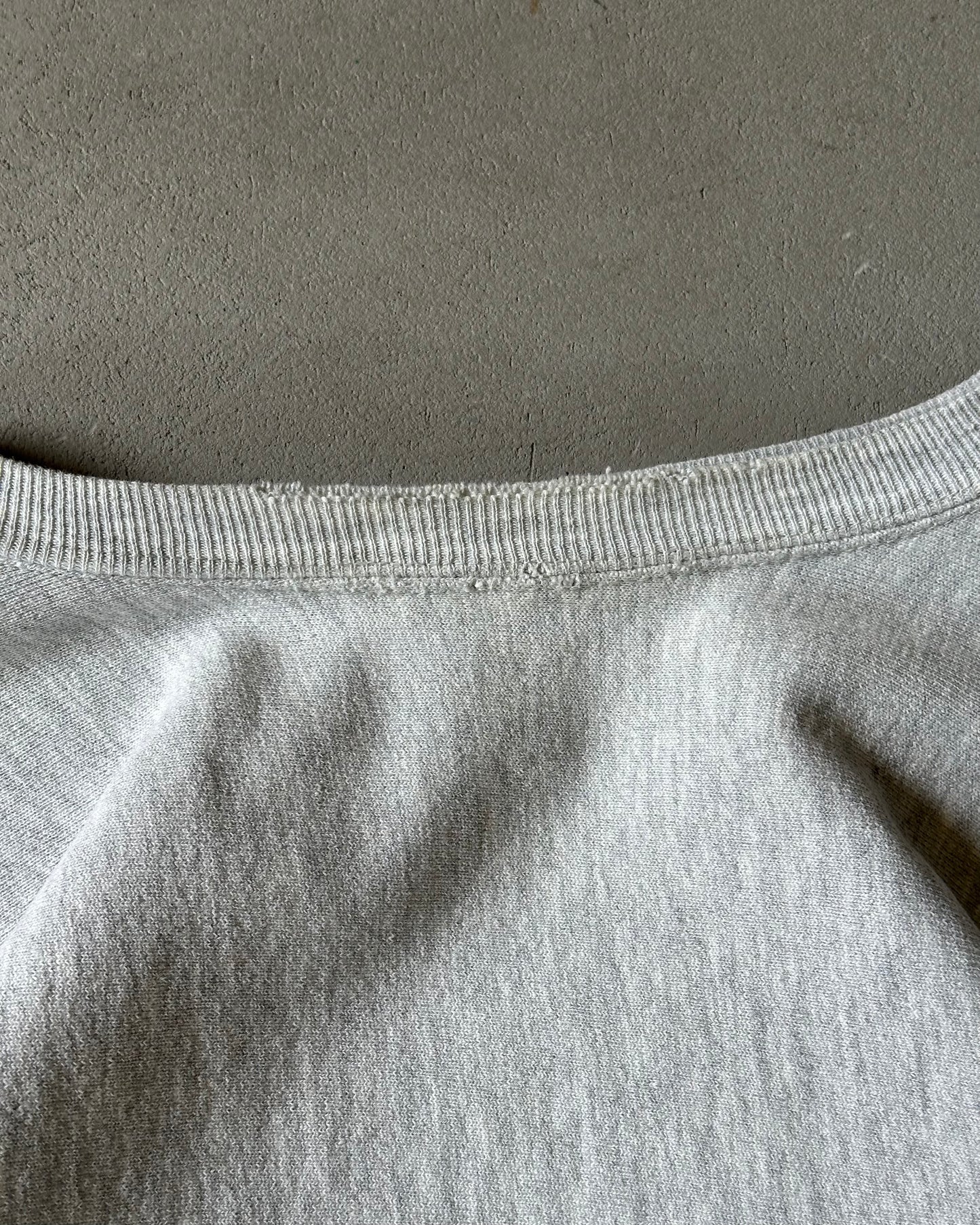 1990s - Distressed Ash Grey Champion RW Crewneck - M