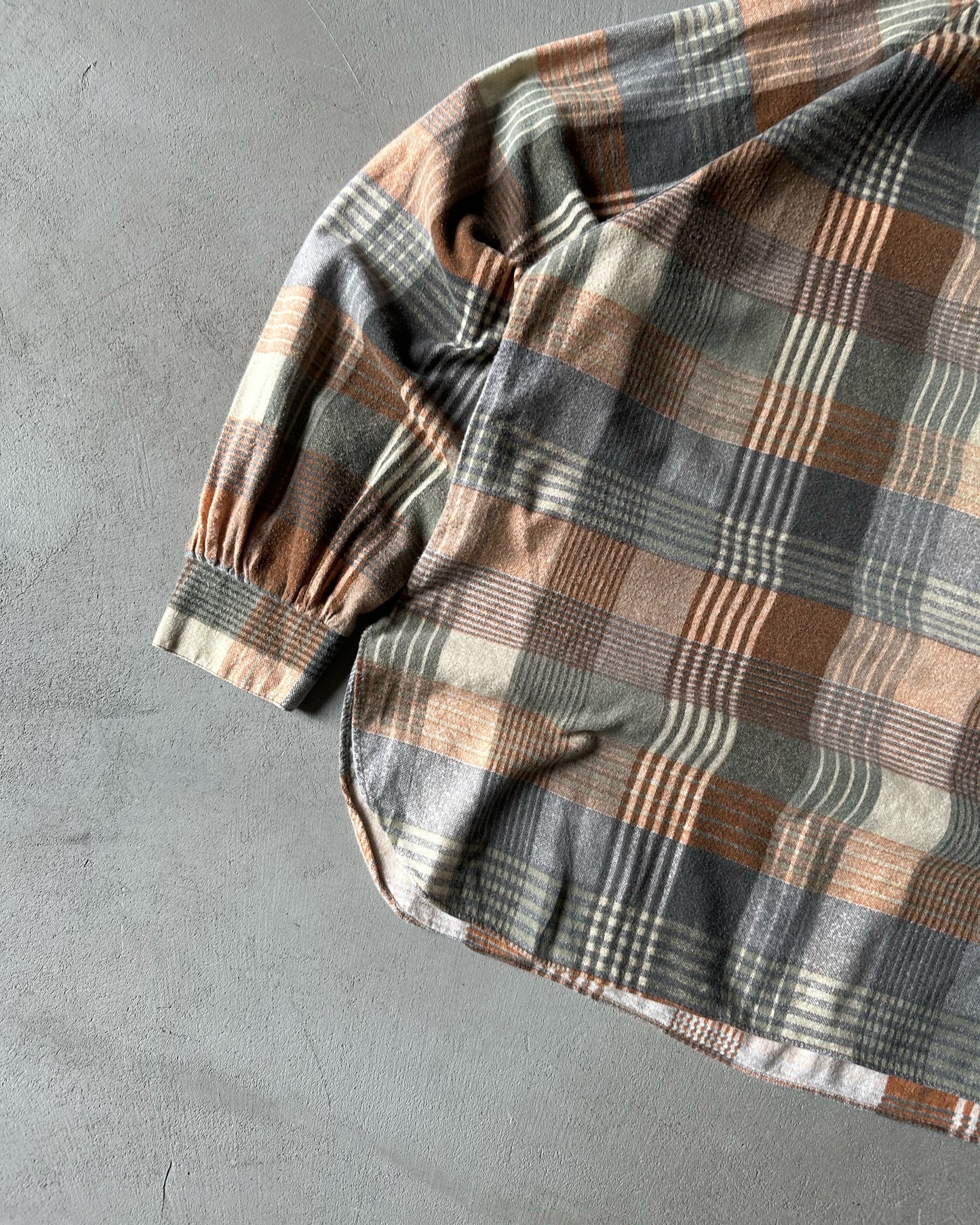 1970s - Grey/Orange Plaid Flannel - S