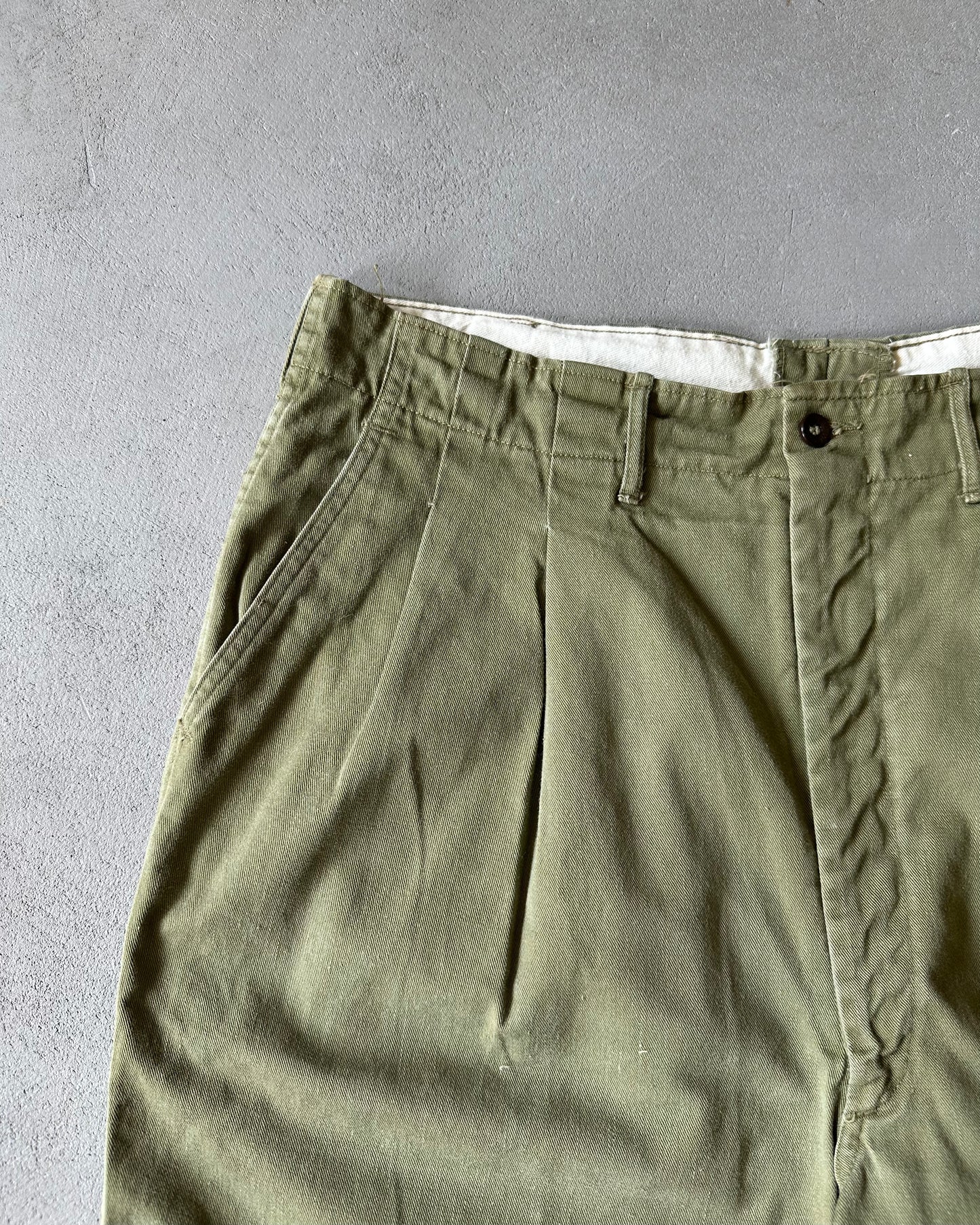 1960s - Green Boy Scouts Pleated Shorts - 34