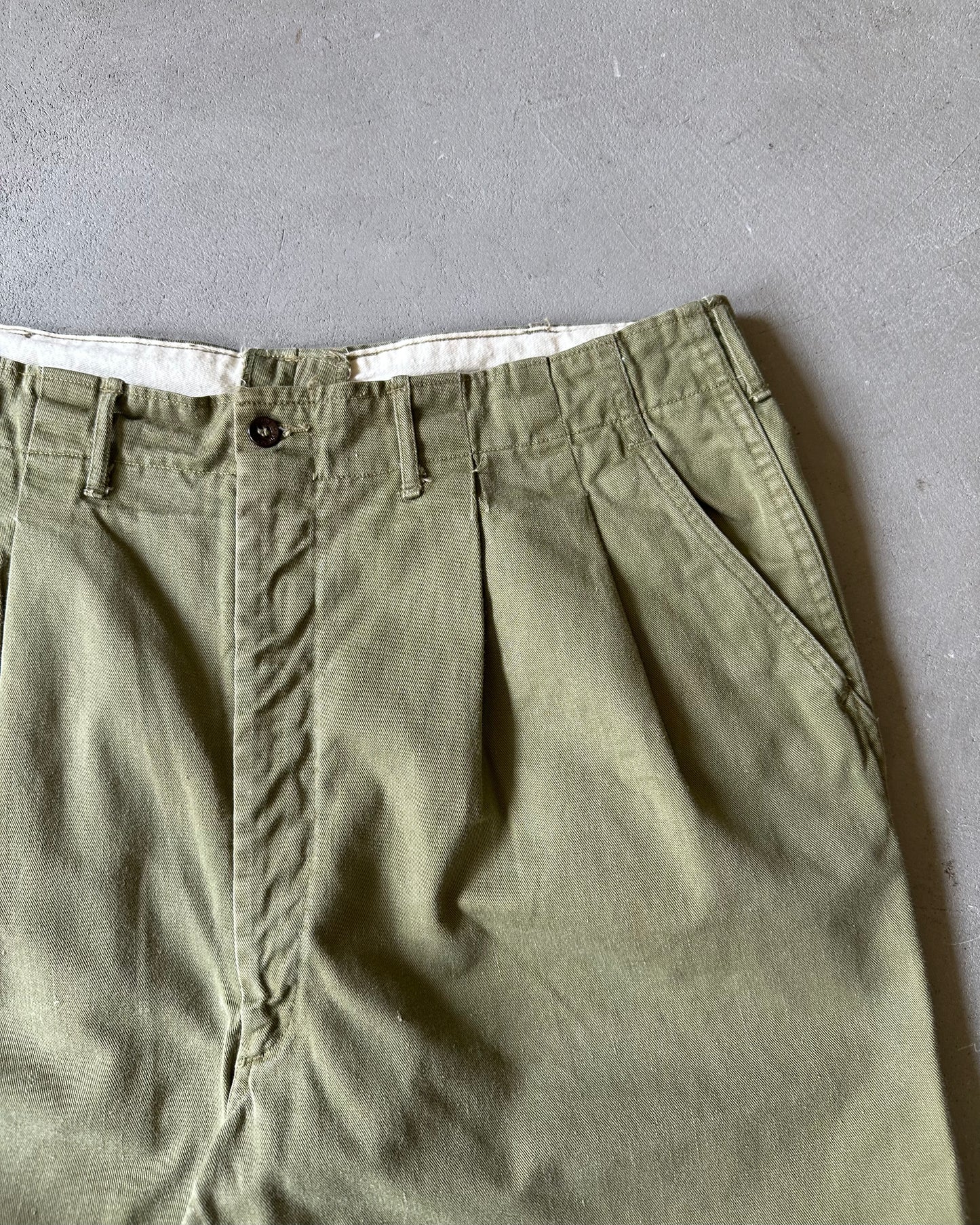 1960s - Green Boy Scouts Pleated Shorts - 34