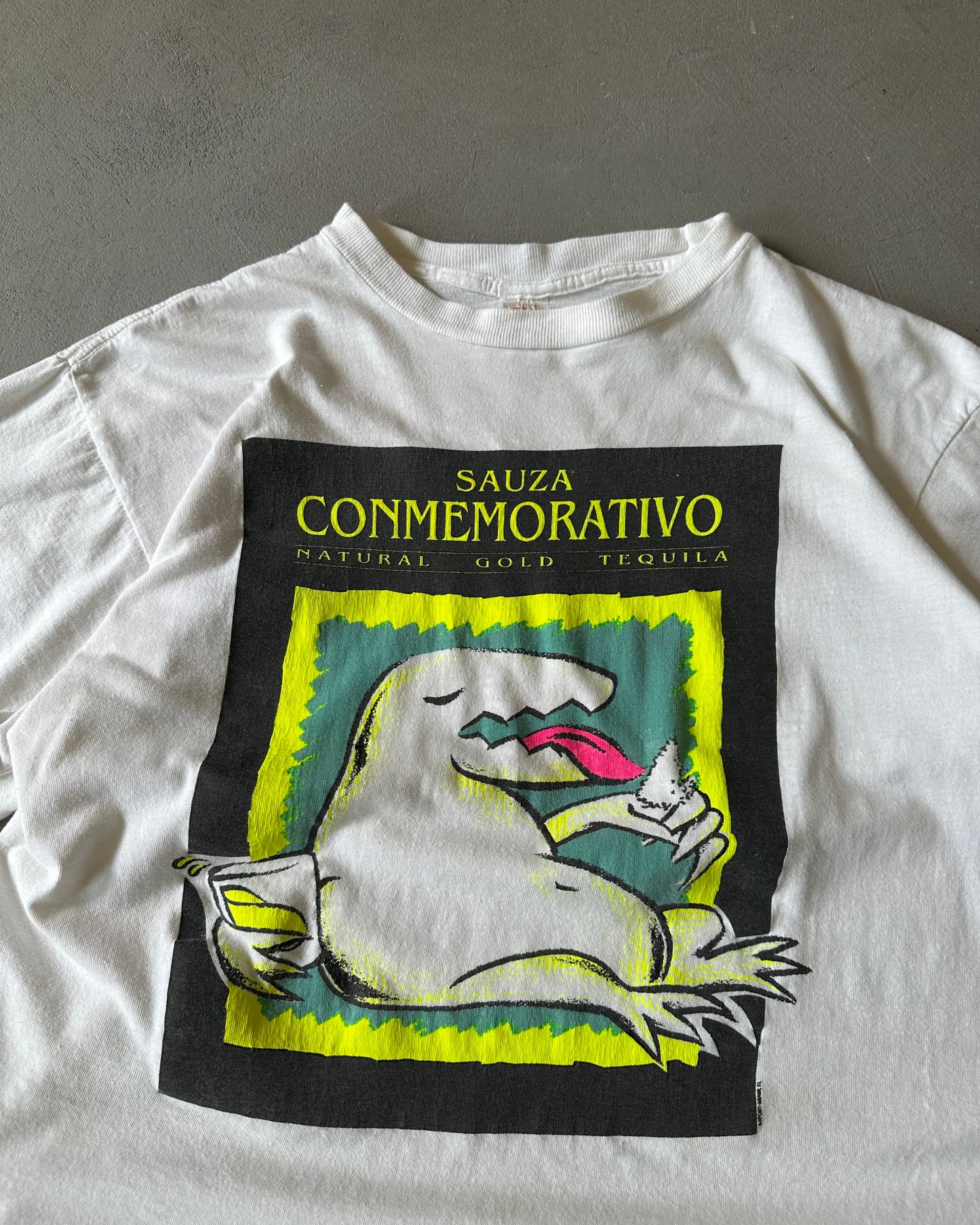 1980s - White Sauza Tequila T-Shirt - L