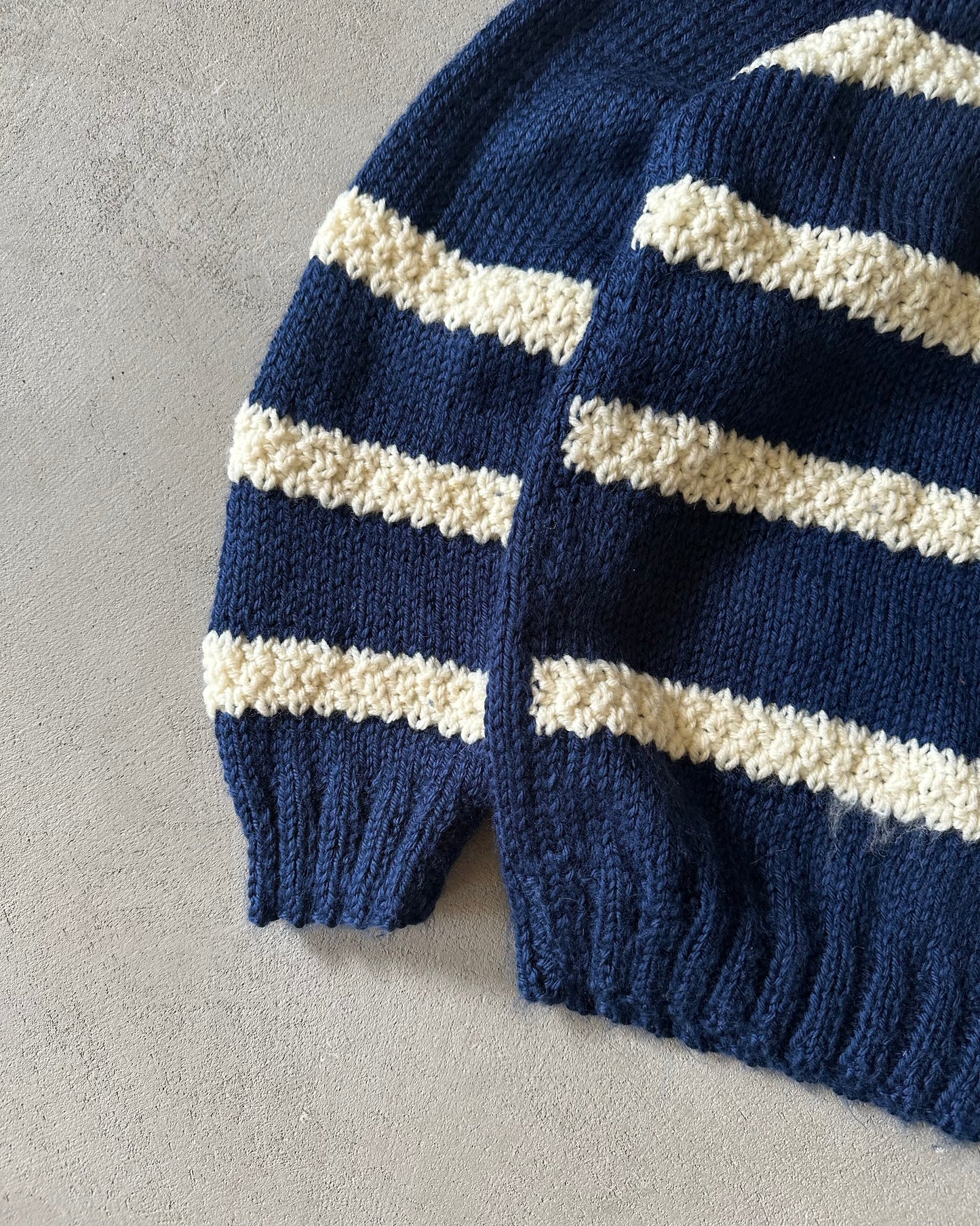 1980s - Navy/Cream Handknit Striped Sweater - M