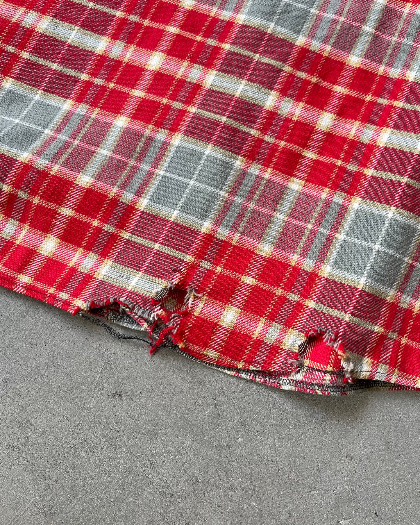 1970s - Distressed Red/Gre ELY Plaid Flannel - L