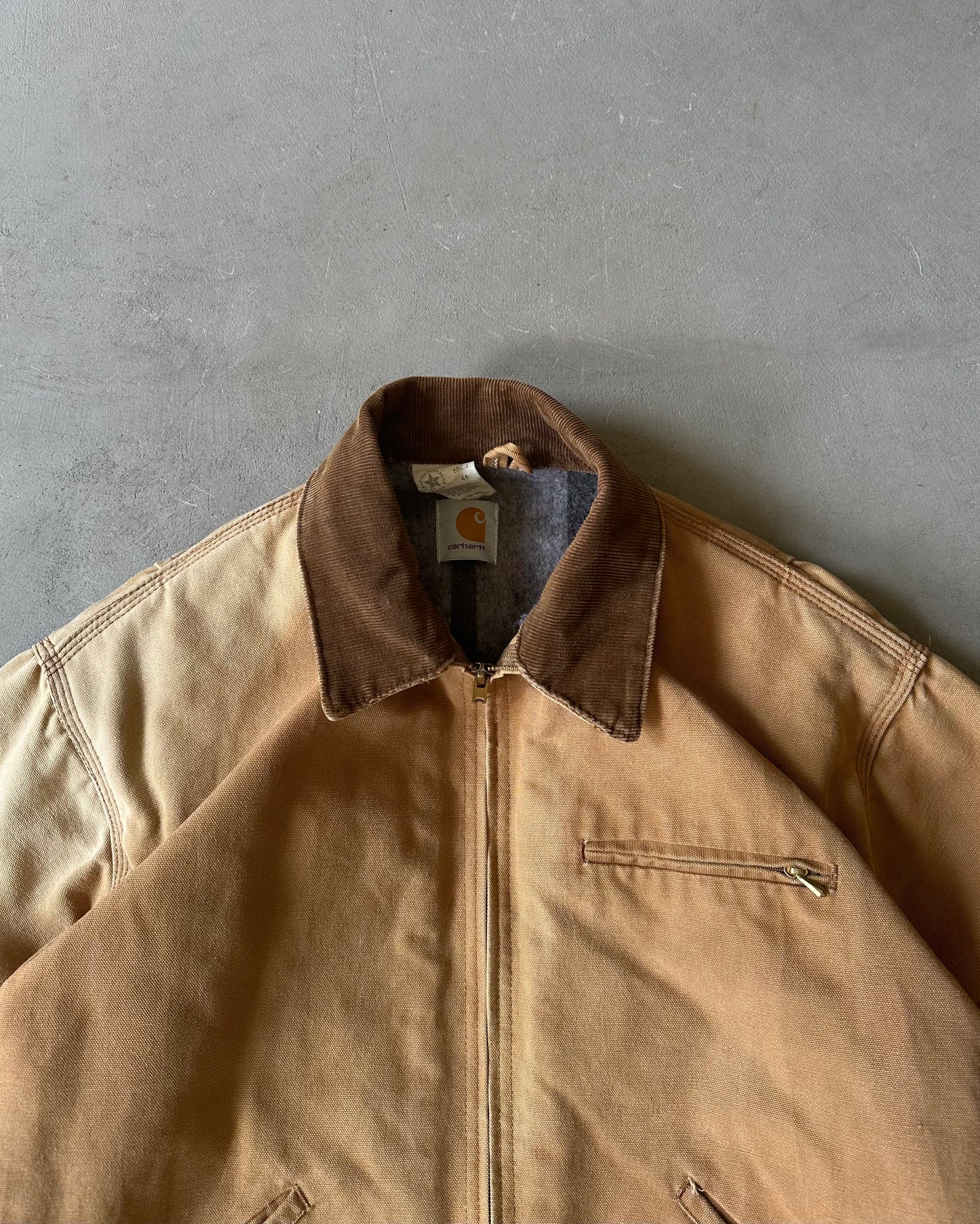 1980s - Faded Tan Carhartt Detroit Jacket - L