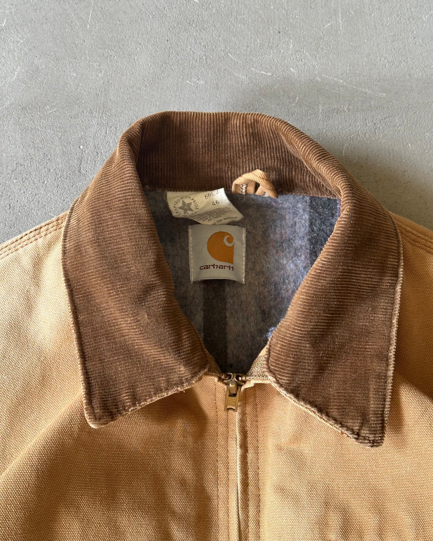 1980s - Faded Tan Carhartt Detroit Jacket - L