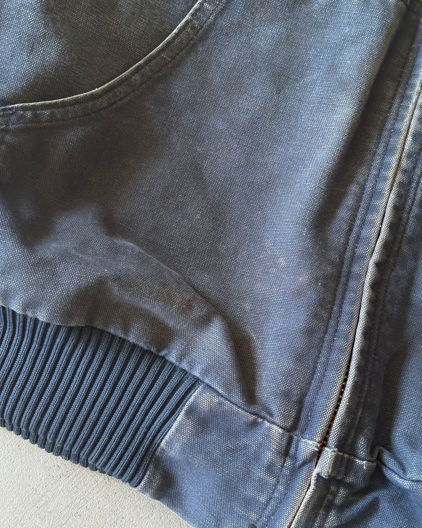 2000s - Faded Navy Carhartt Hooded Jacket - XXL