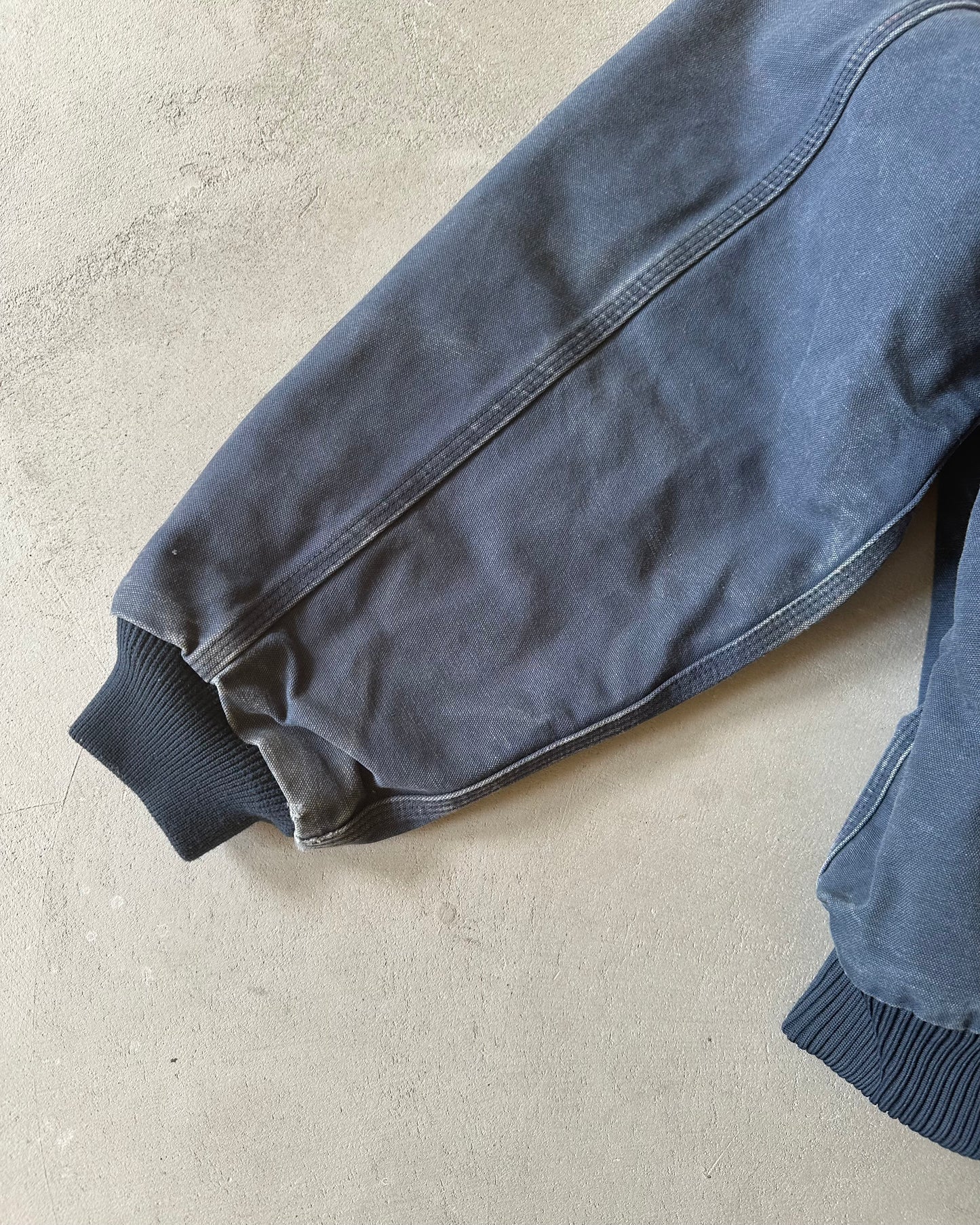 2000s - Faded Navy Carhartt Hooded Jacket - XXL