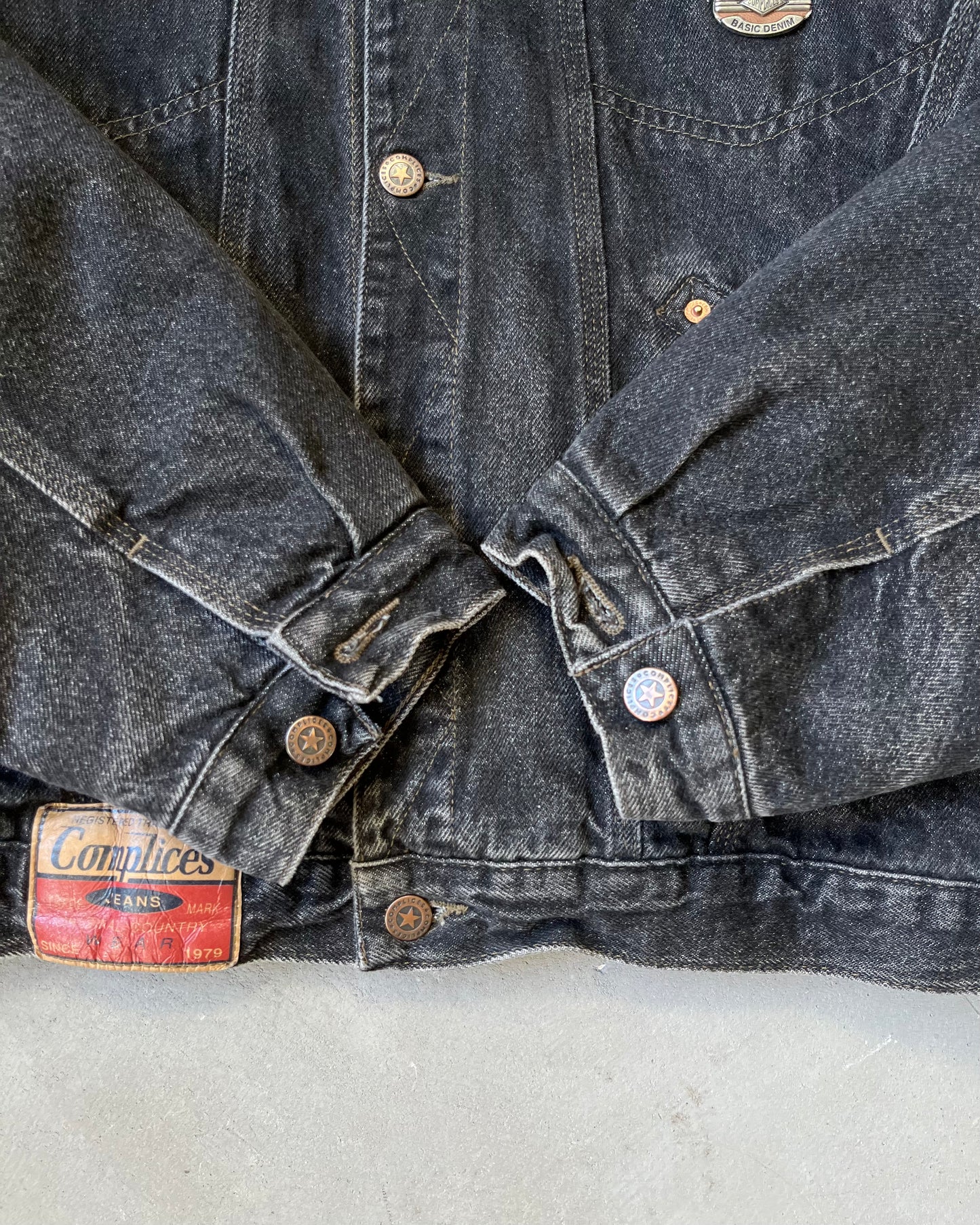 1990s - Black Euro Denim Jacket - XL