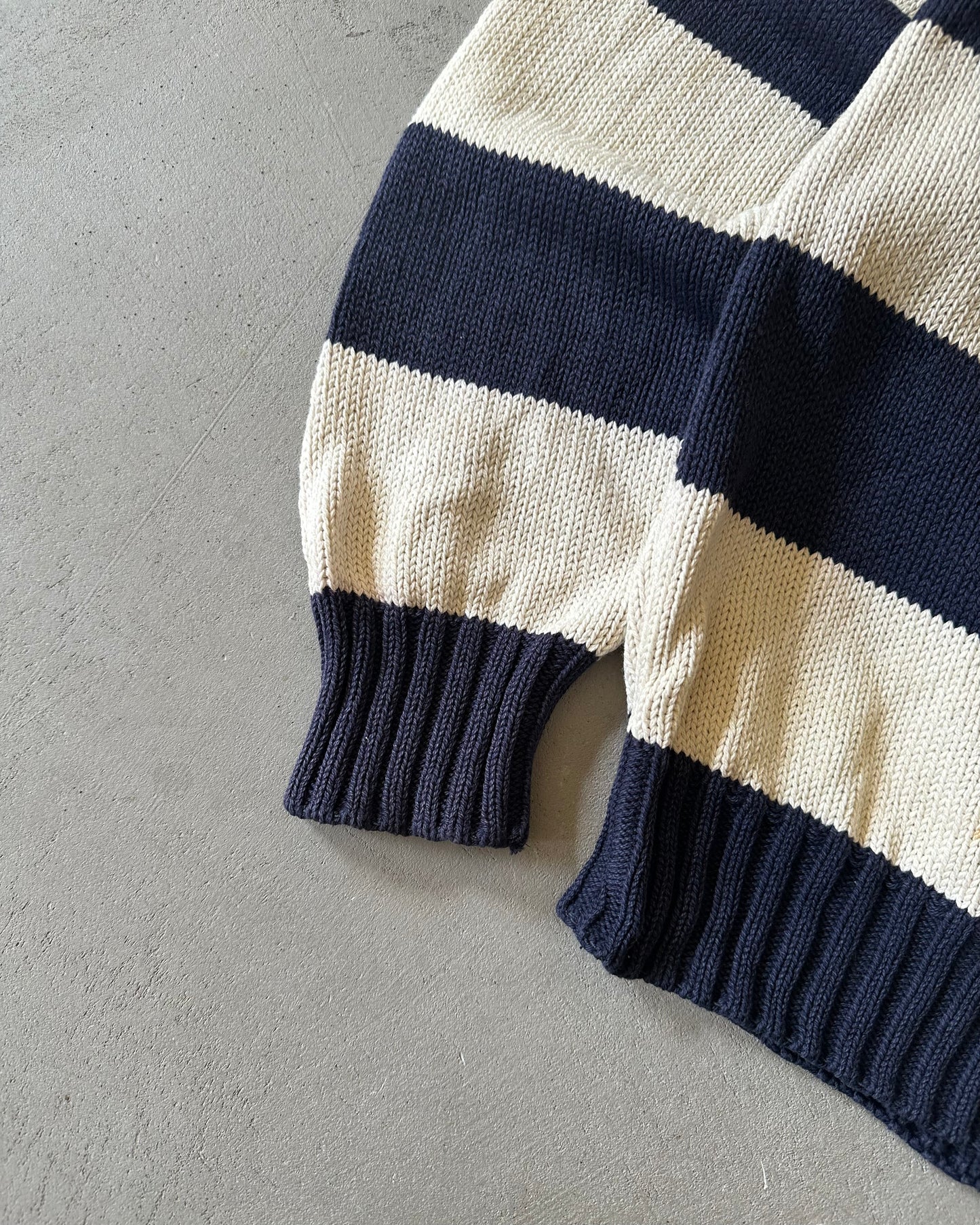 2000s - Navy/Cream Striped Knitted Sweater - L