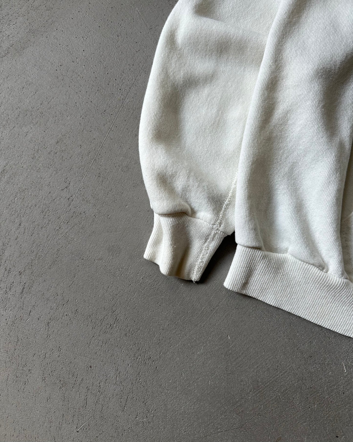 1980s - Distressed White Wisconsin Badgers Hoodie - S