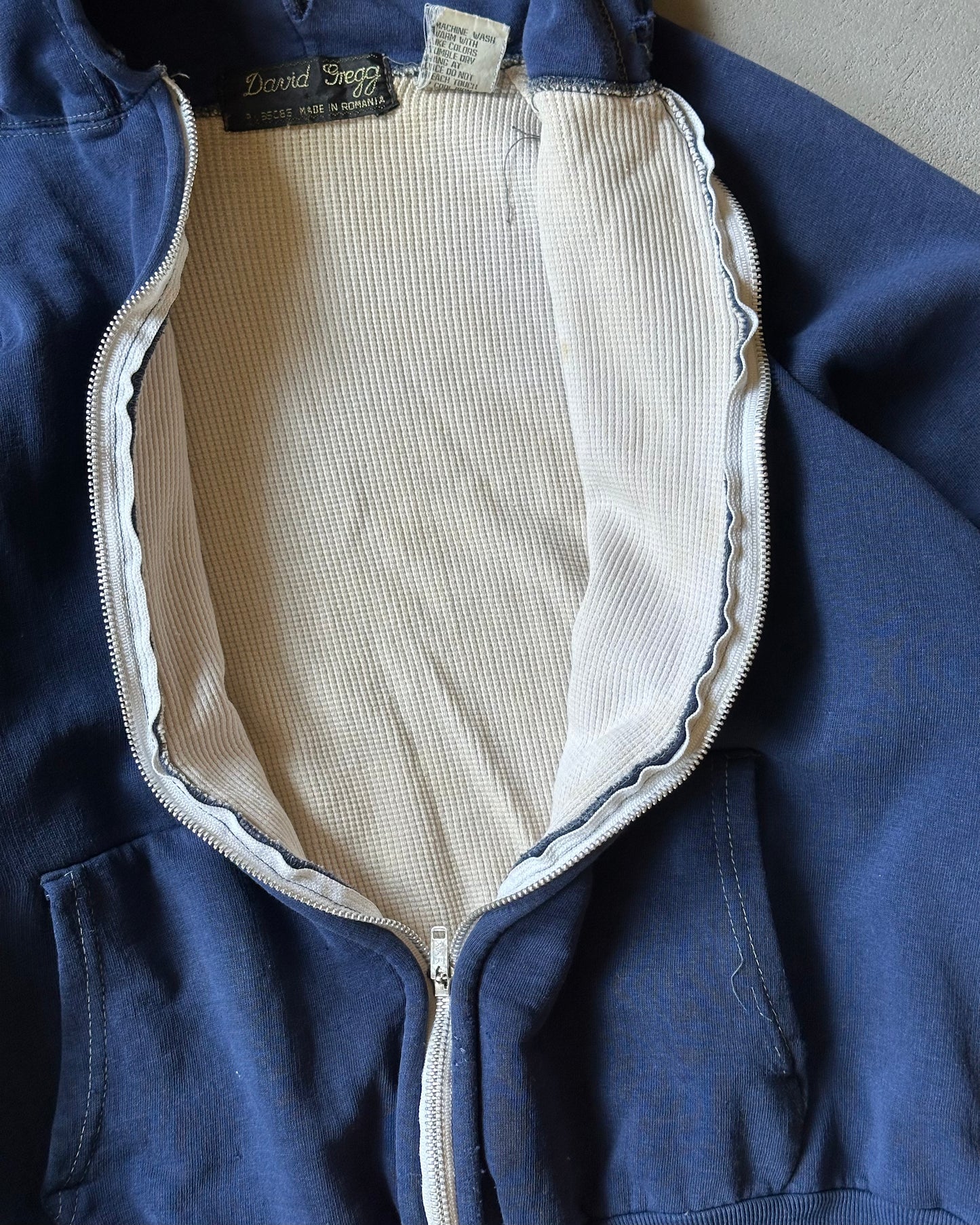 1970s - Distressed Navy Zip-Up Thermal Hoodie - (W)M