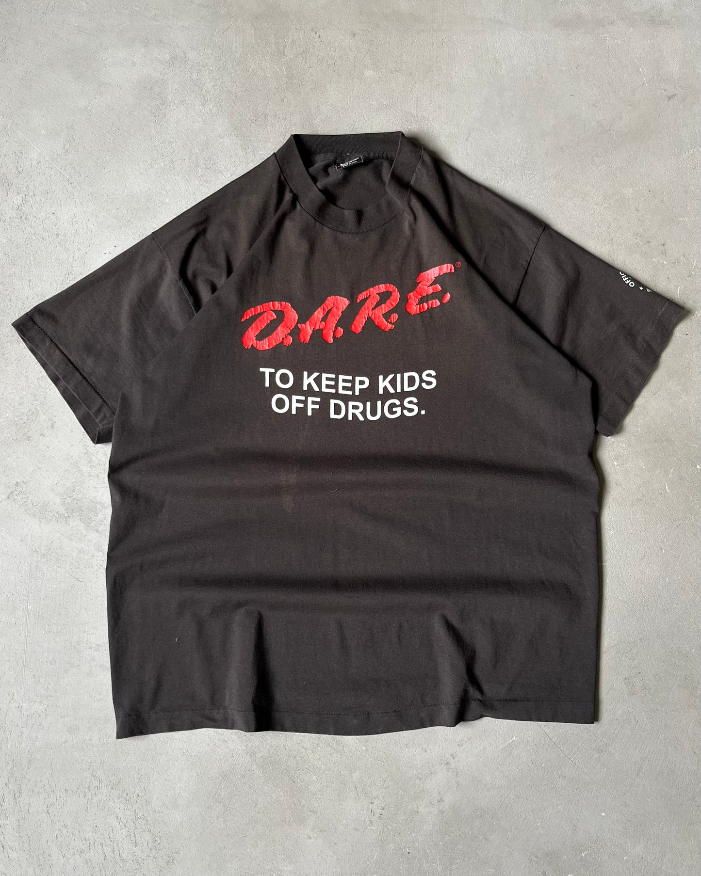 1990s - Black D.A.R.E T-Shirt - L/XL