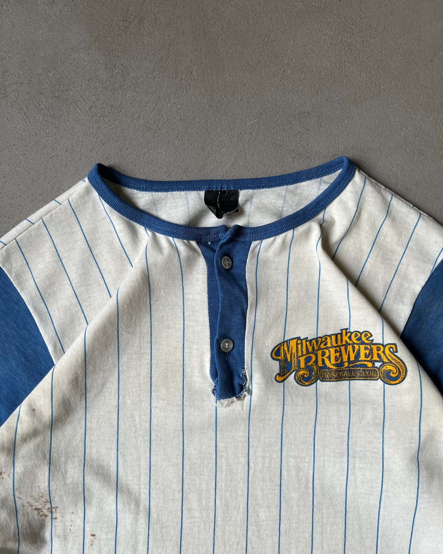 1980s - Distressed Blue/White Milwaukee Brewers Baseball T-Shirt - S