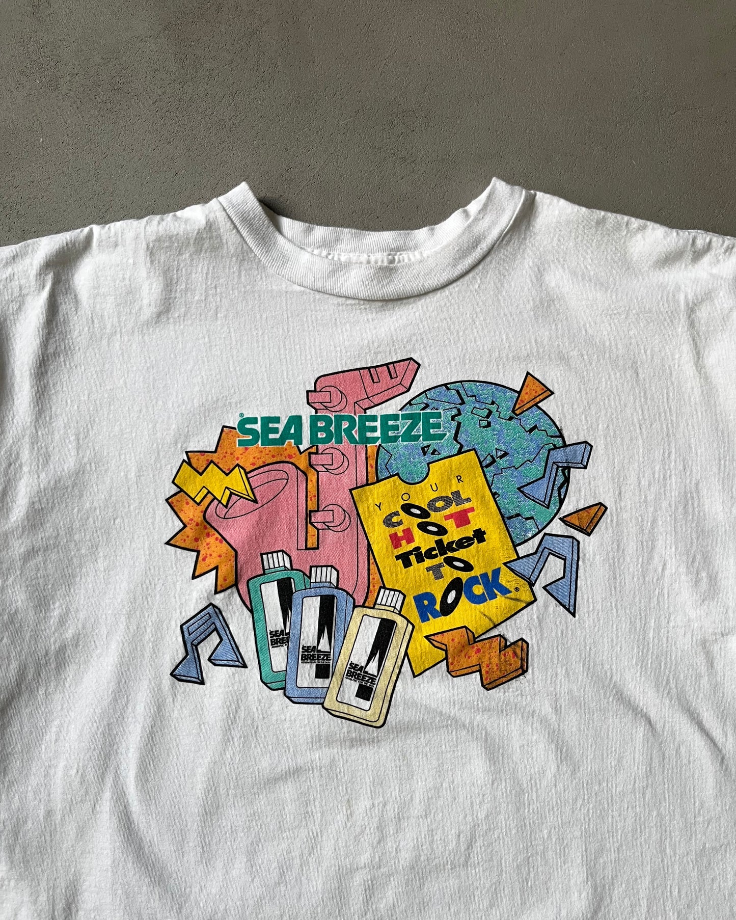 1980s - White Sea Breeze T-Shirt - L