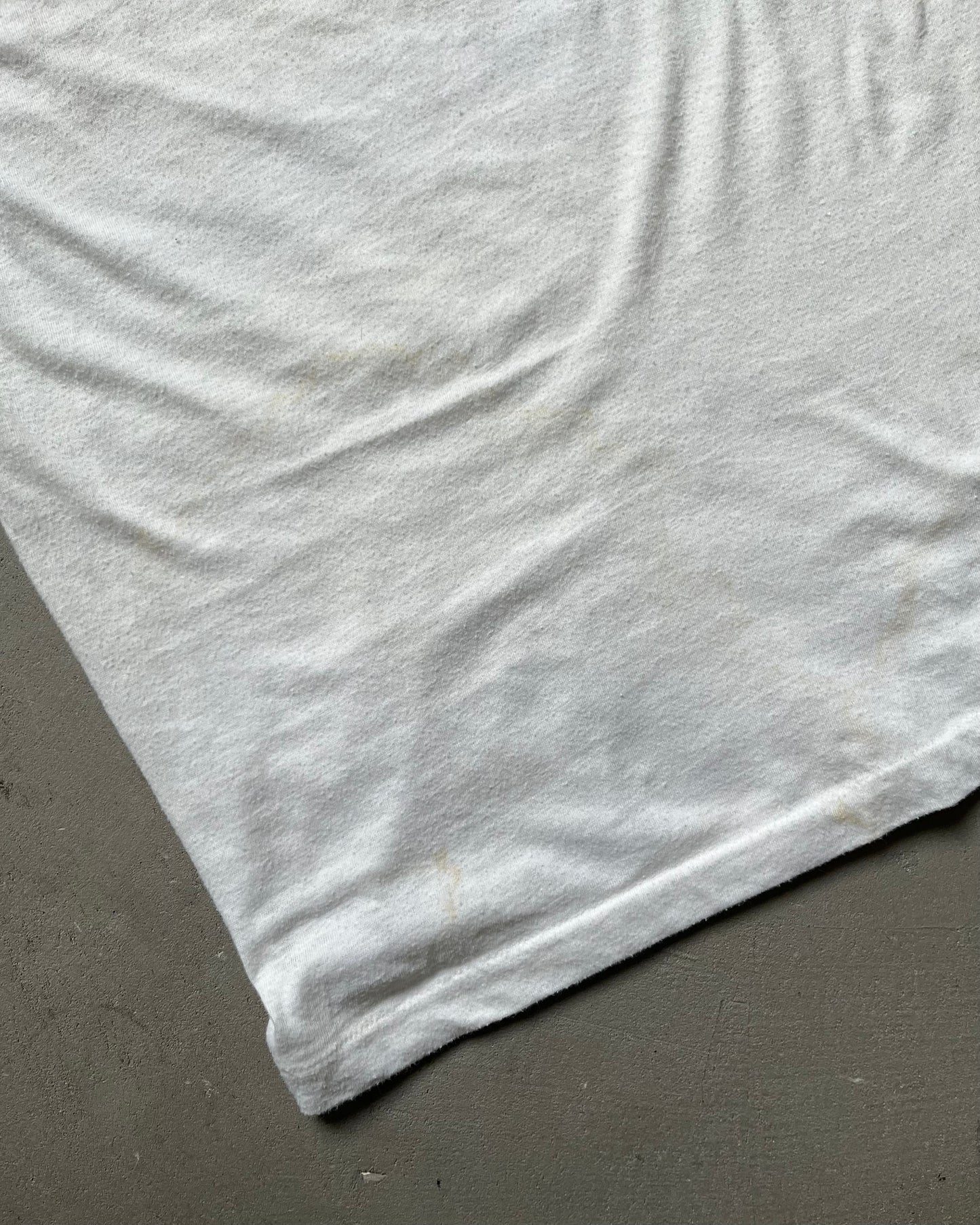 1970s - White Crystal City T-Shirt - XS