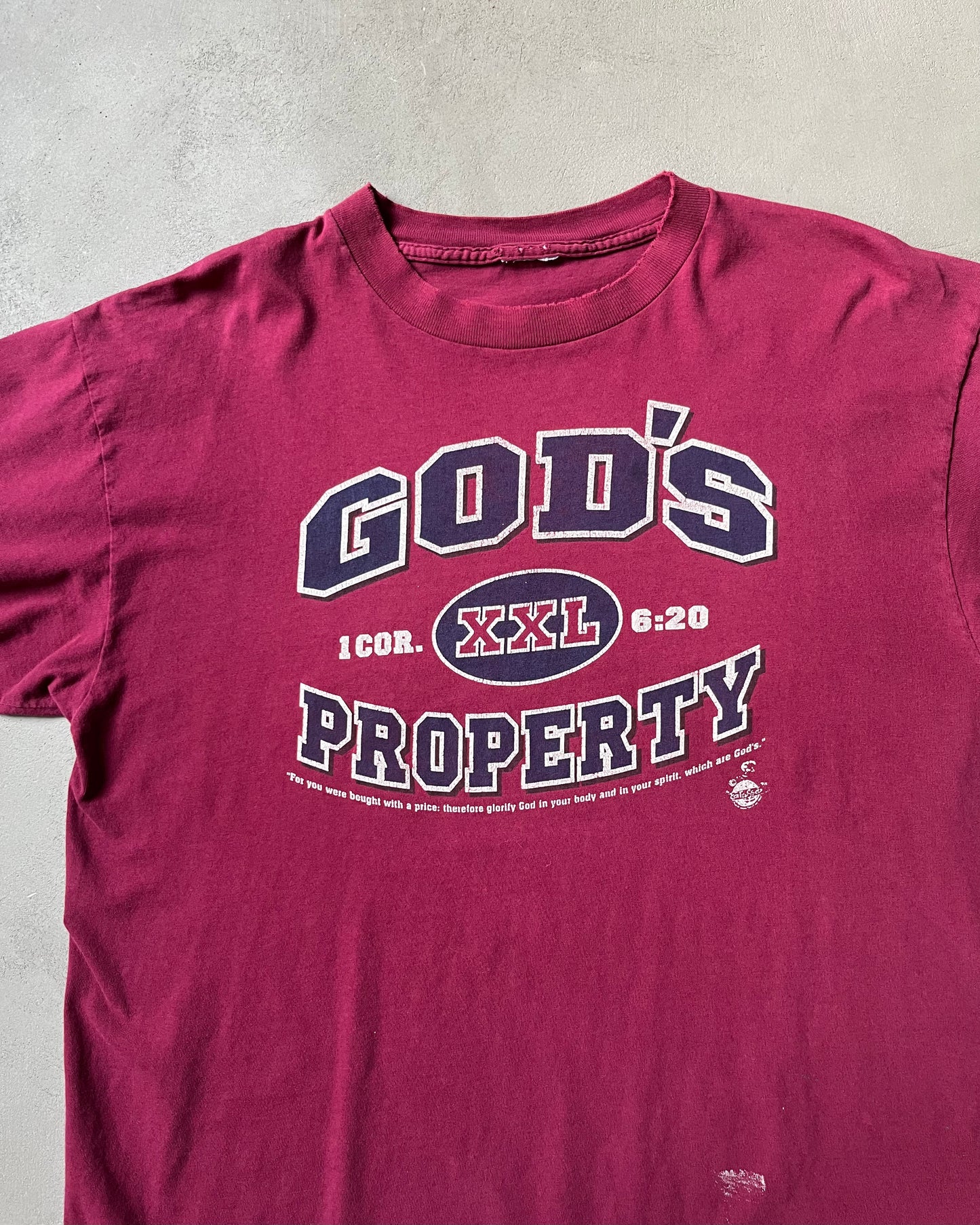 1990s - Distressed Red God's Property T-Shirt - XL