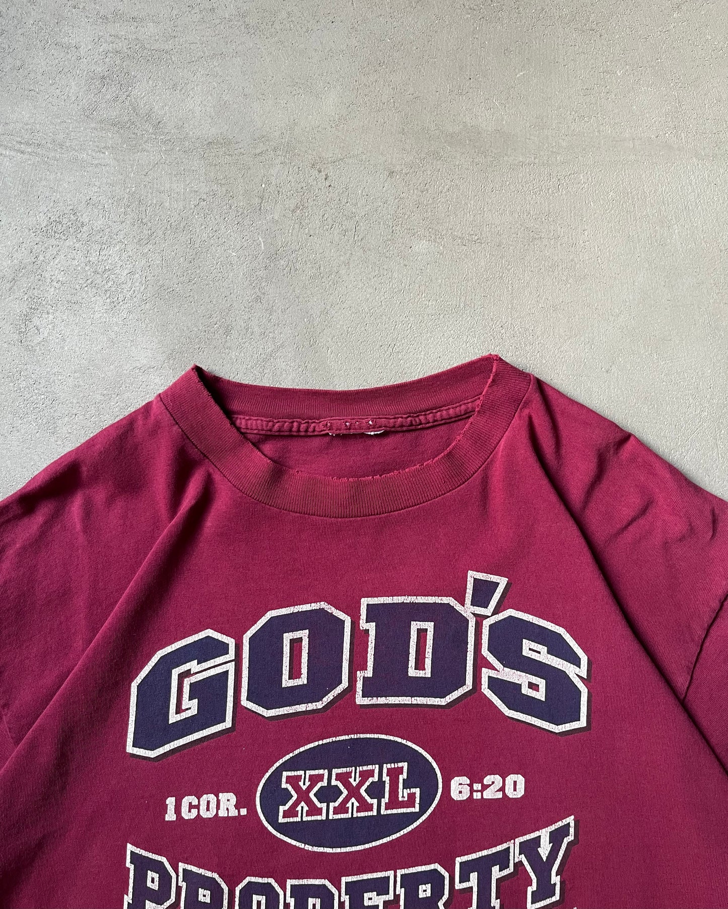 1990s - Distressed Red God's Property T-Shirt - XL