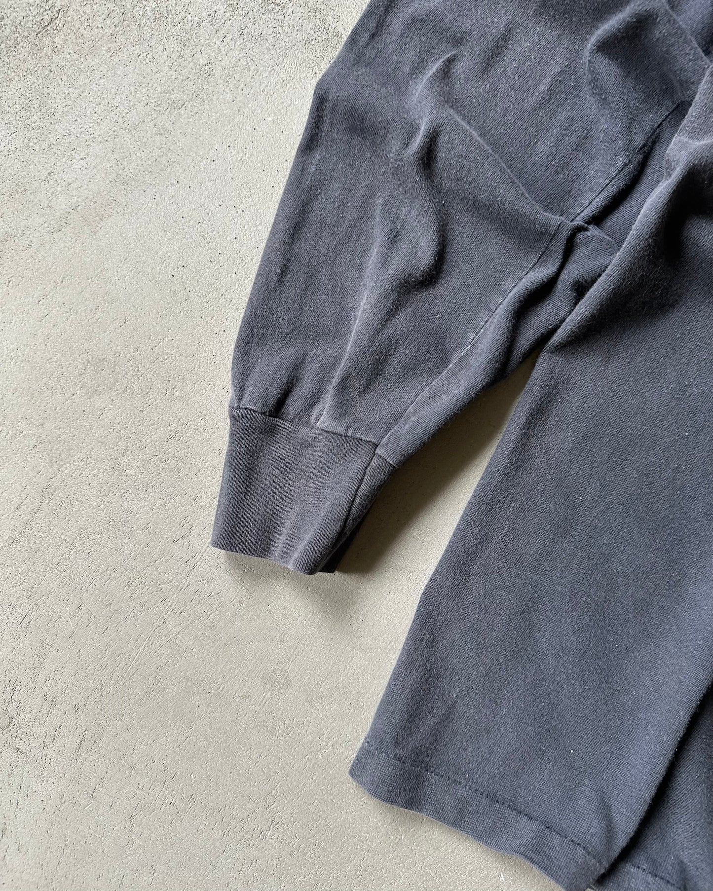 1980s - Faded Black Harvey Longsleeve - XL