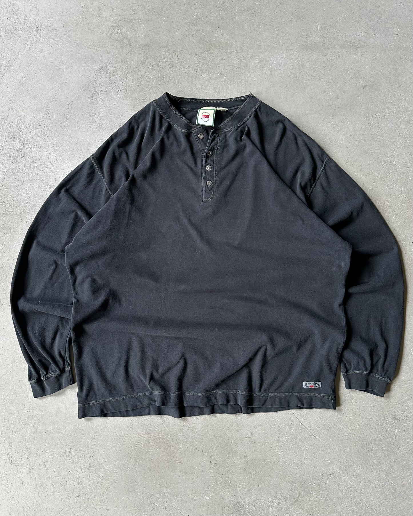 1990s - Black Levi's Henley Longsleeve - XL