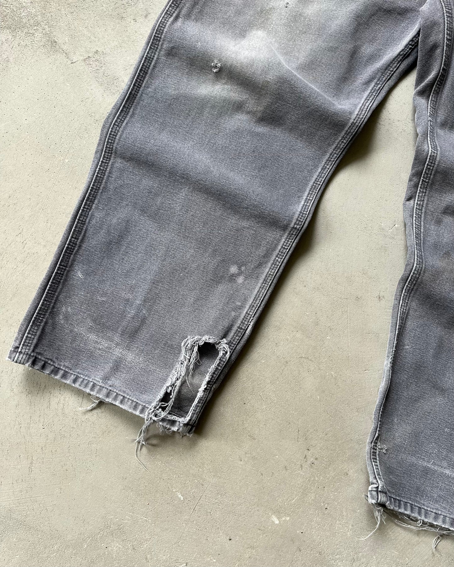 1990s - Distressed Grey Carhartt Work Pants - 36x28