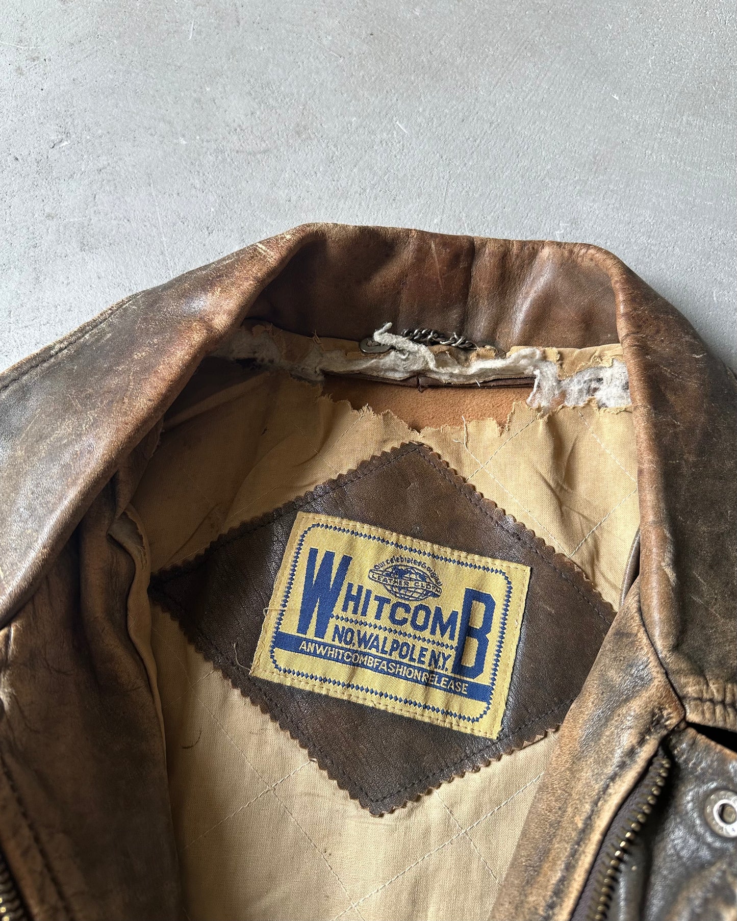 1990s - Distressed Brown Leather Jacket - L