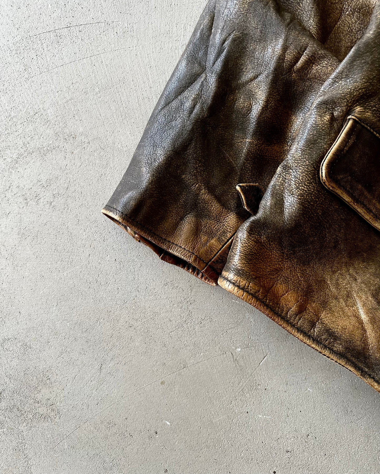 1990s - Distressed Brown Leather Jacket - L