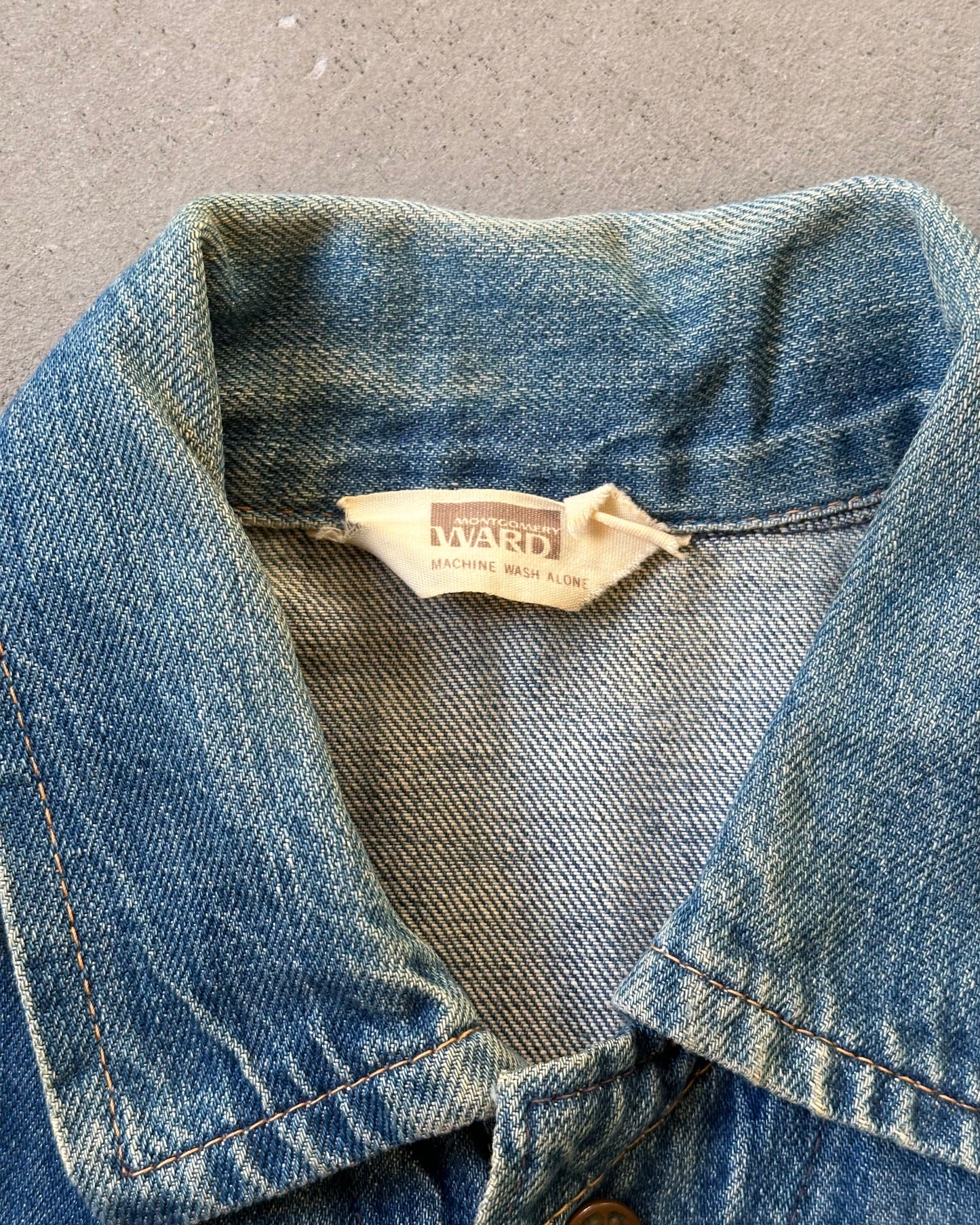 1970s - Faded Montgomery Ward Denim Trucker Jacket - XS/S