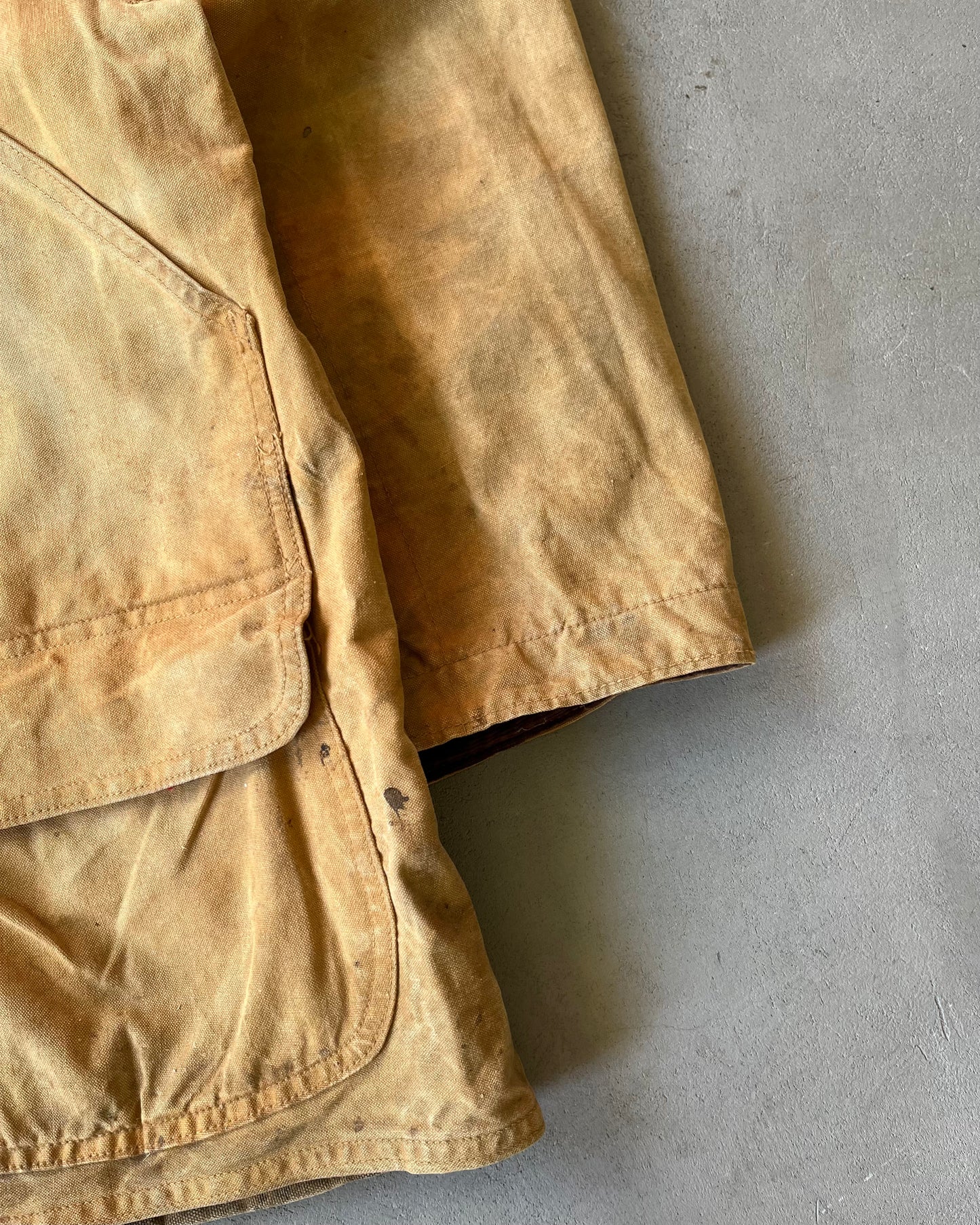 1970s - Distressed Duck Cumberland Hunting Coat - L