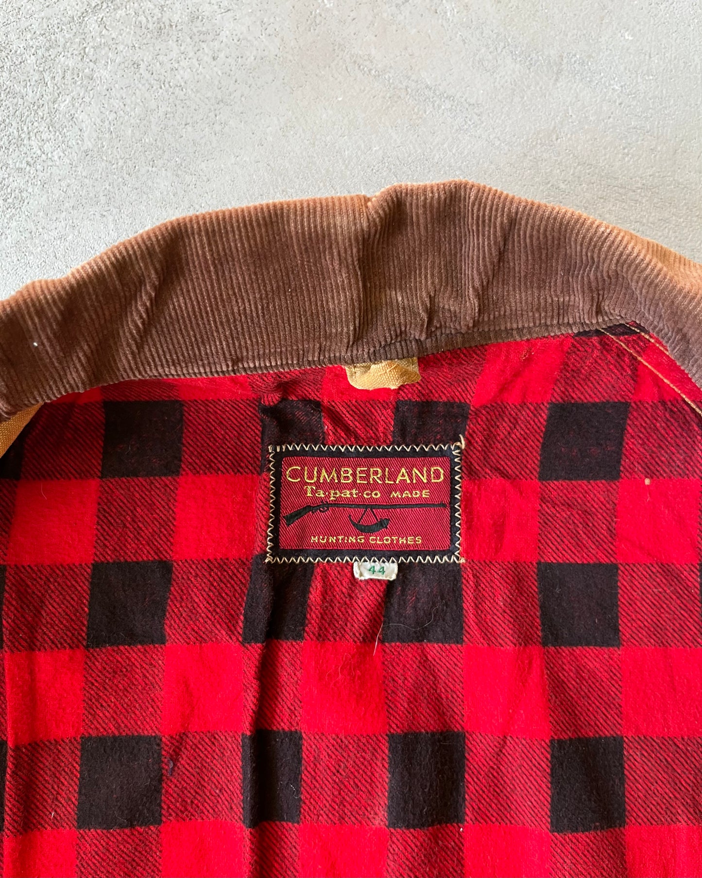 1970s - Distressed Duck Cumberland Hunting Coat - L
