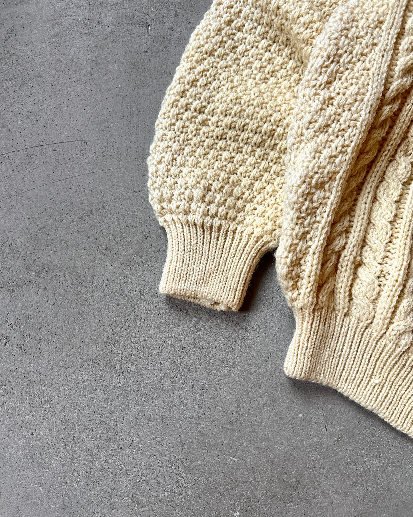 1980s - Distressed Cream Murray Brothers Wool Fisherman Sweater - M