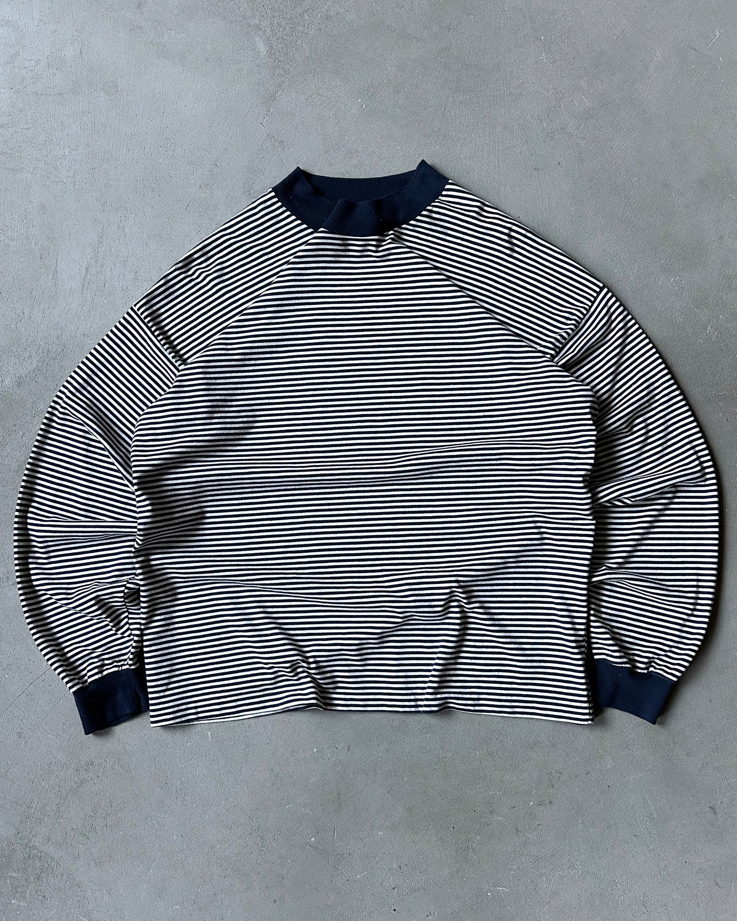 1980s - Navy/White Striped Longsleeve - M