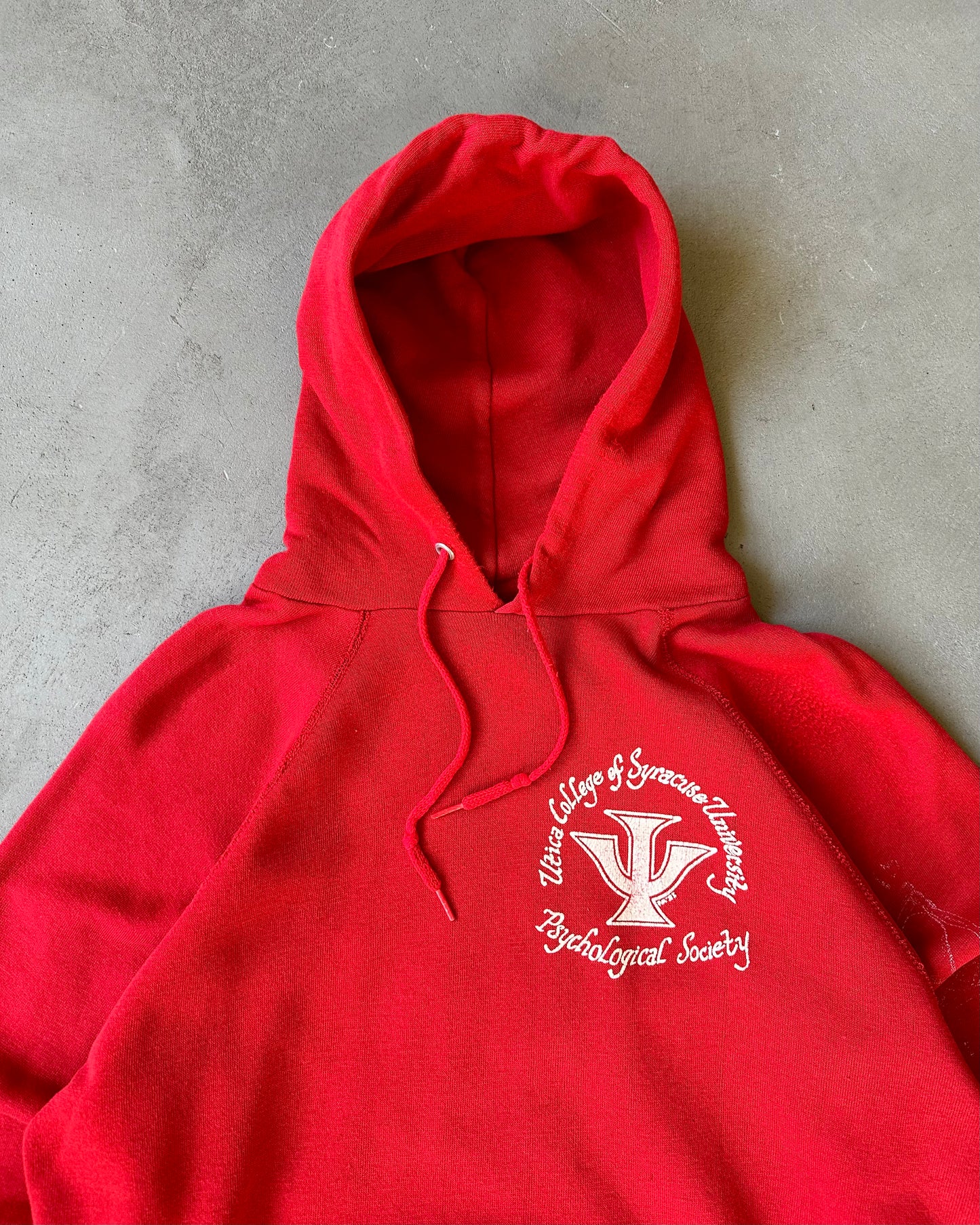 1970s - Distressed Red Utica College Hoodie - M