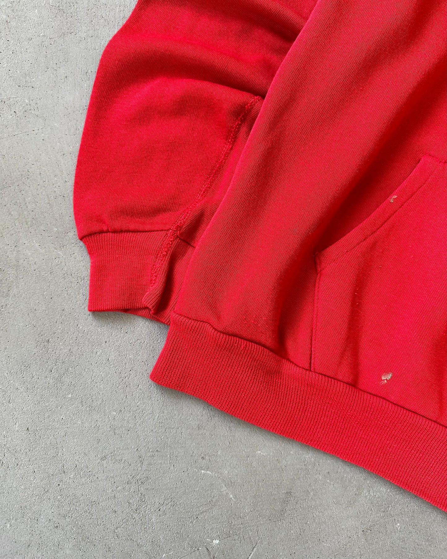 1970s - Distressed Red Utica College Hoodie - M