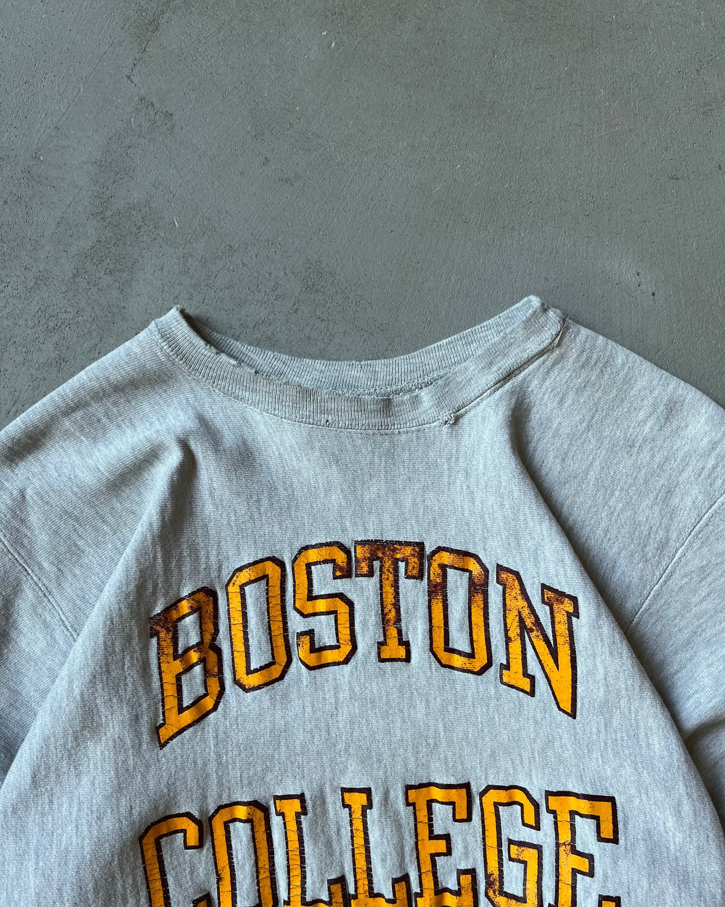 Années 80 - Sweat-shirt ras du cou d'entraînement Champion Boston gris vieilli - M