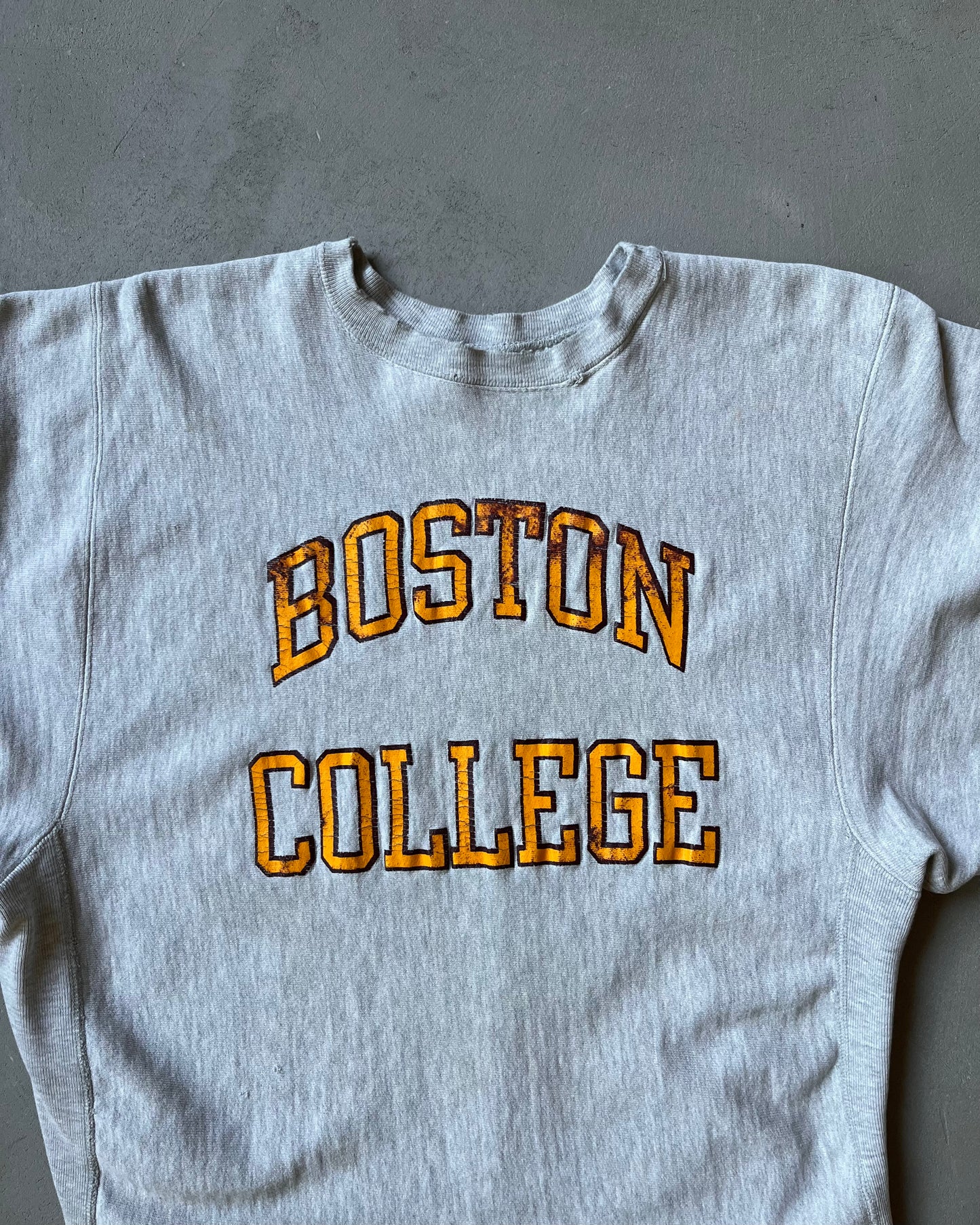 Années 80 - Sweat-shirt ras du cou d'entraînement Champion Boston gris vieilli - M