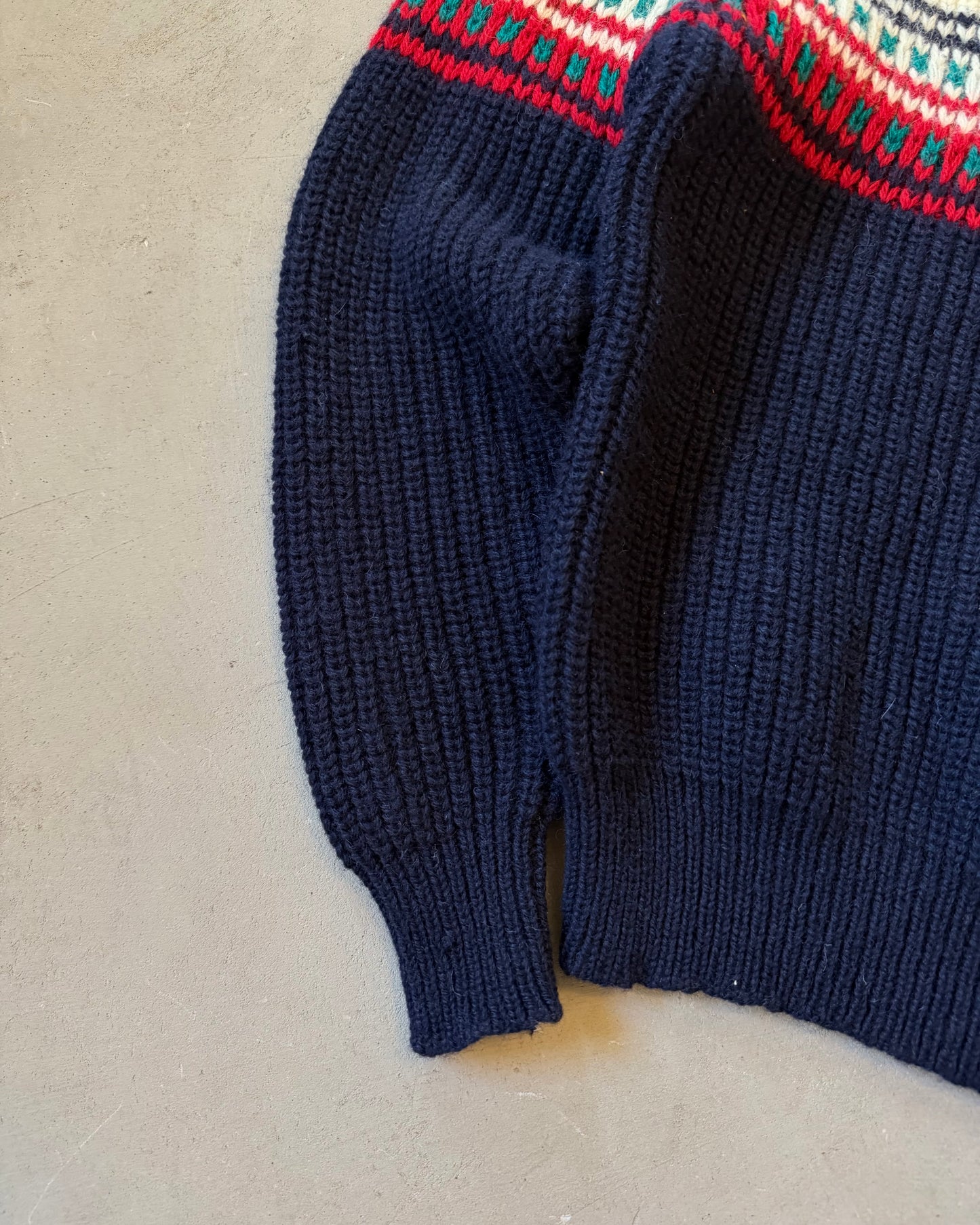 1990s - Navy/Cream GAP Knitted Wool Sweater - L