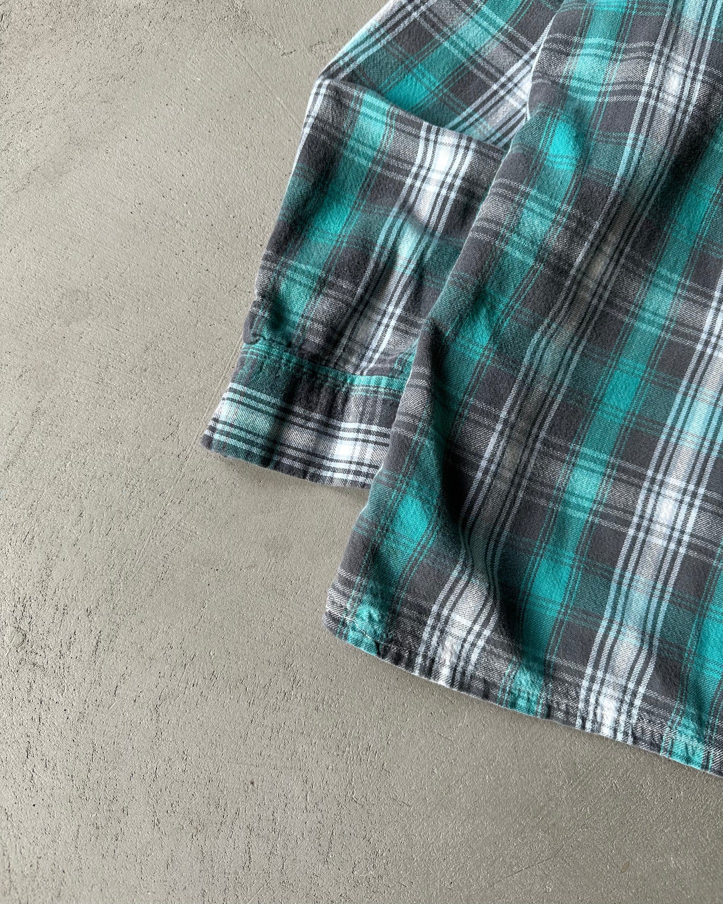 1970s - Teal/Grey Lord & Taylor Plaid Flannel - L
