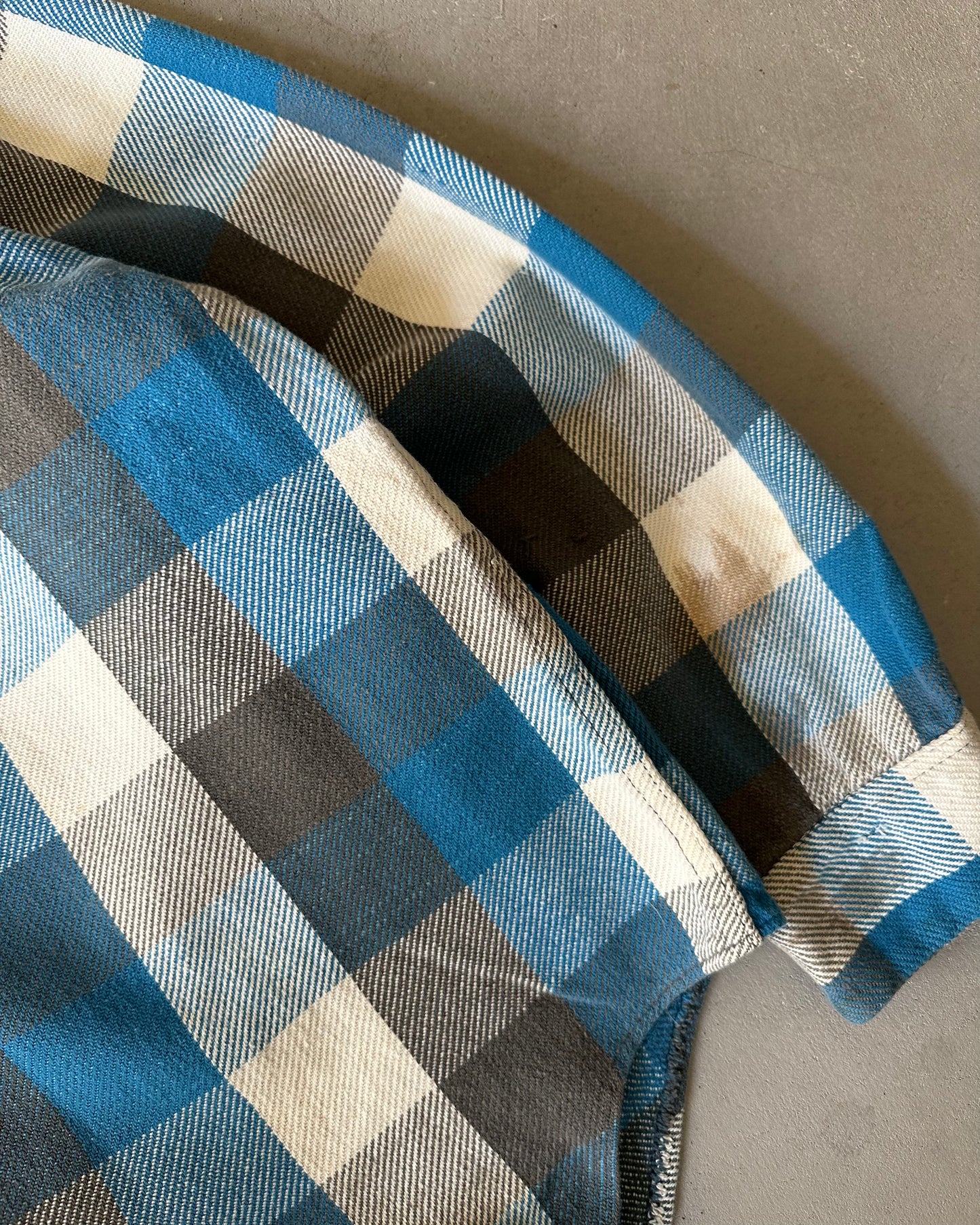 1960s - Distressed Blue/Charcoal OshKosh Plaid Flannel - L
