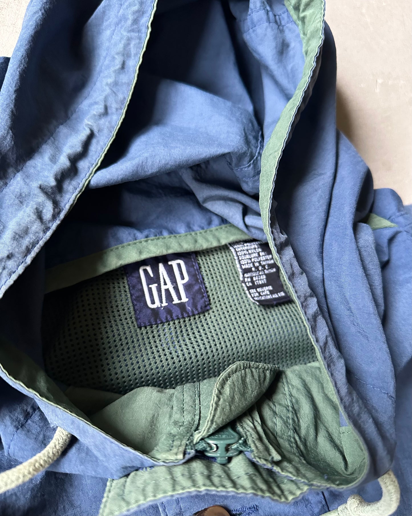 1990s - Distressed Navy GAP Anorak - XL