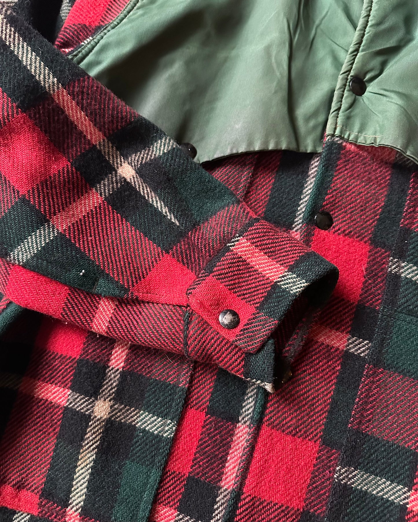 1970s - Green/Red Plaid Hunting Shacket - M