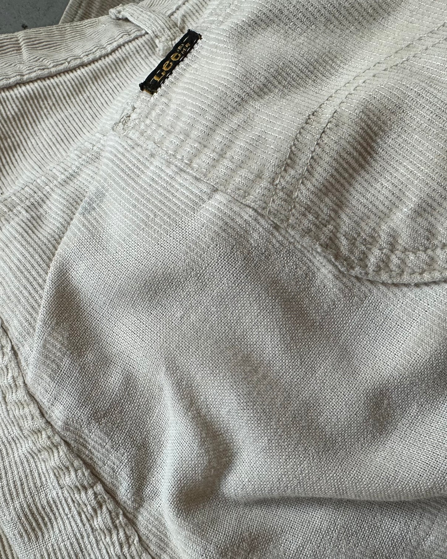 1970s - Distressed Cream Corduroy LEE Flare Pants - 32x35