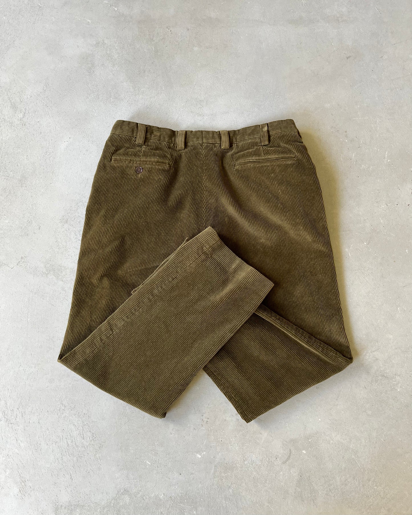 1990s - Green Orvis Corduroy Pants - 37x31