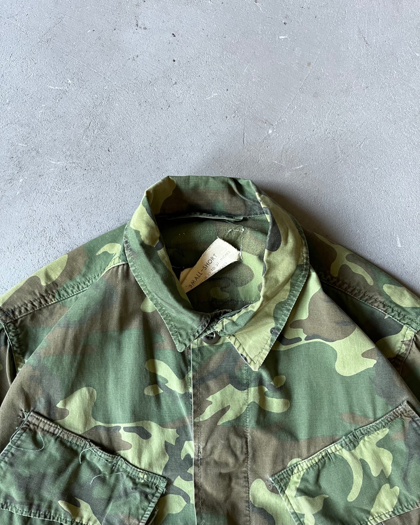 1970s - Distressed Camo Jungle Overshirt - S