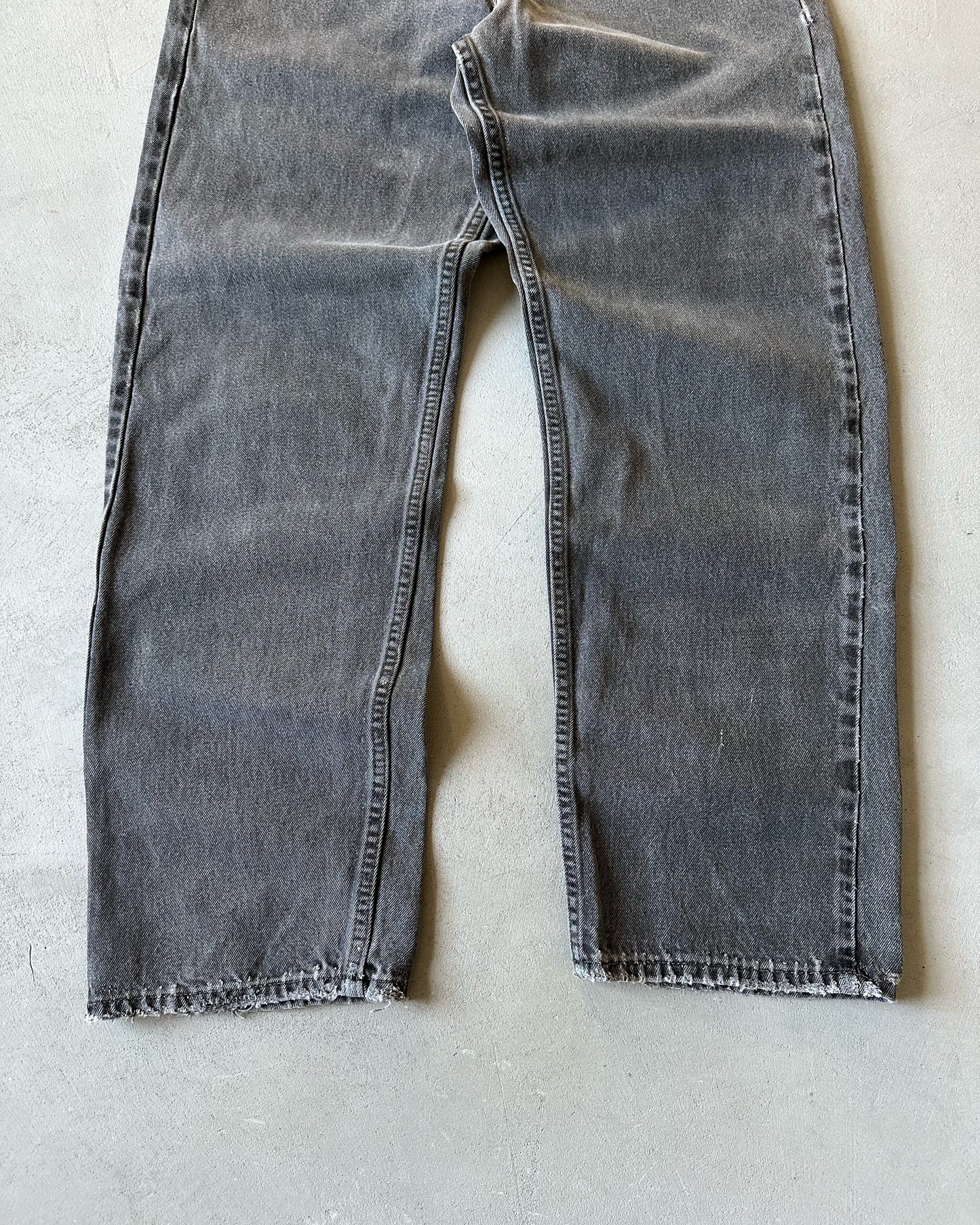 1990s - Distressed Charcoal 569 Levi's Jeans - 31x30