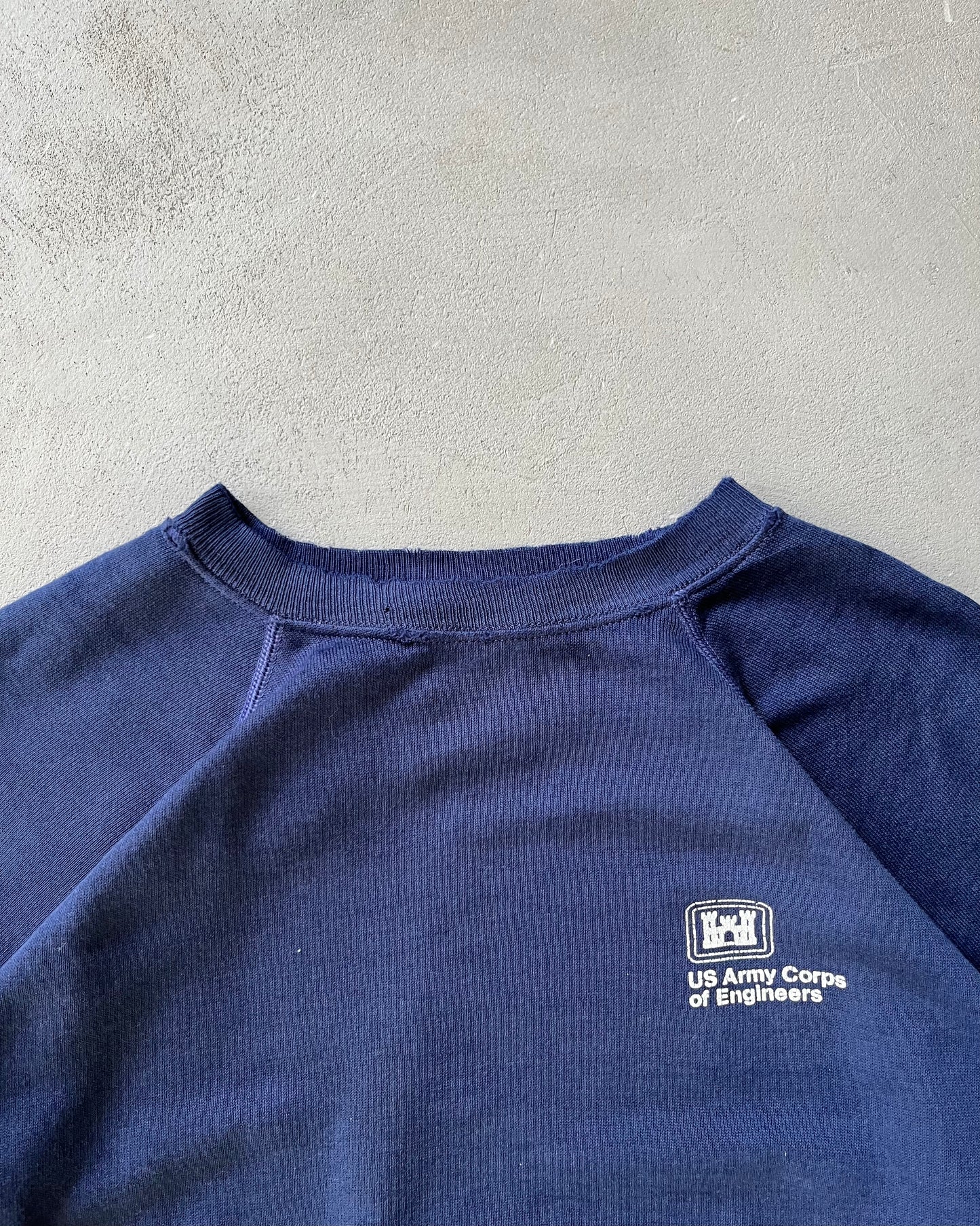 Années 80 - Pull col rond US Army Engineers vieilli - M