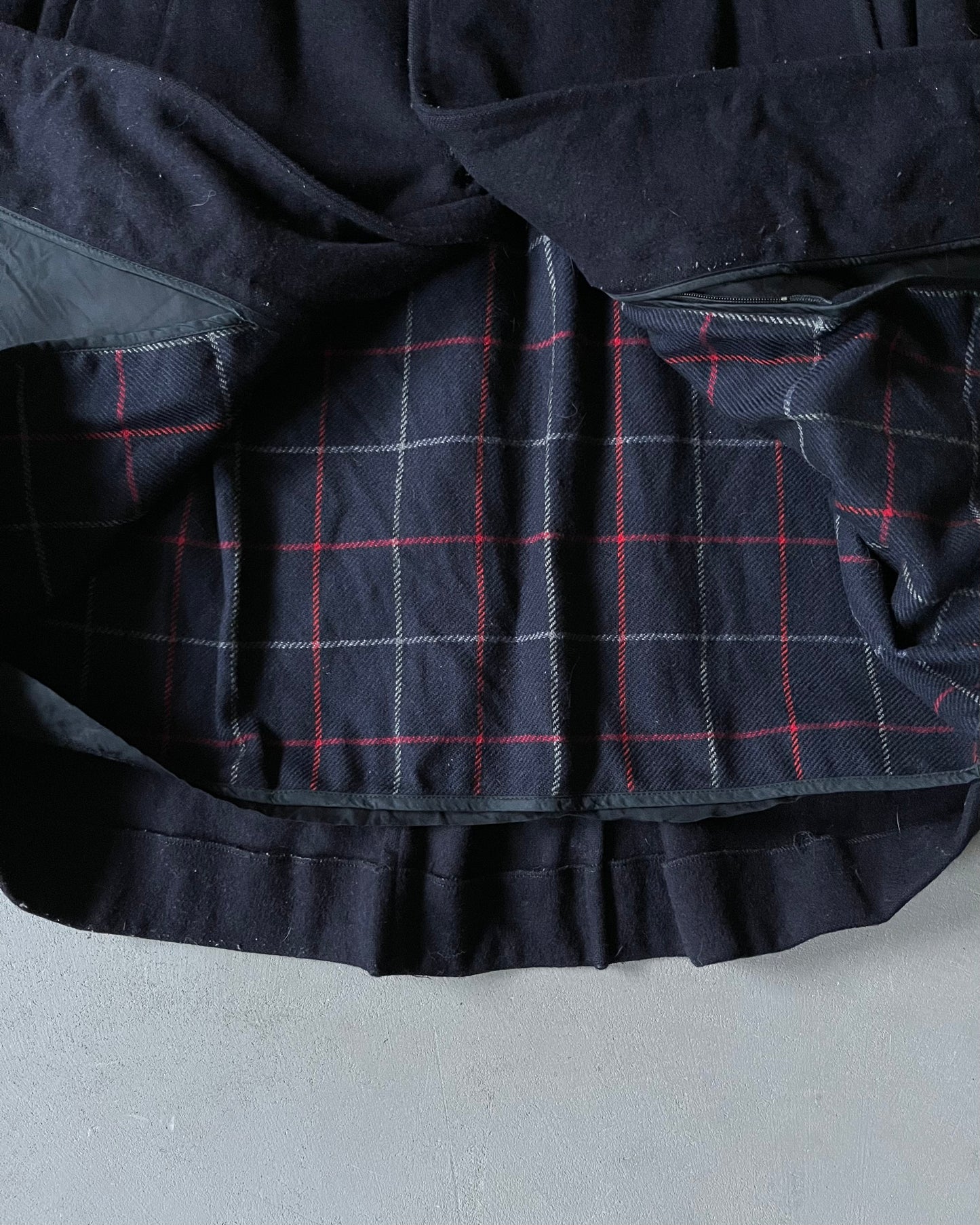 1970s - Navy Burberrys' Wool Coat - S/M